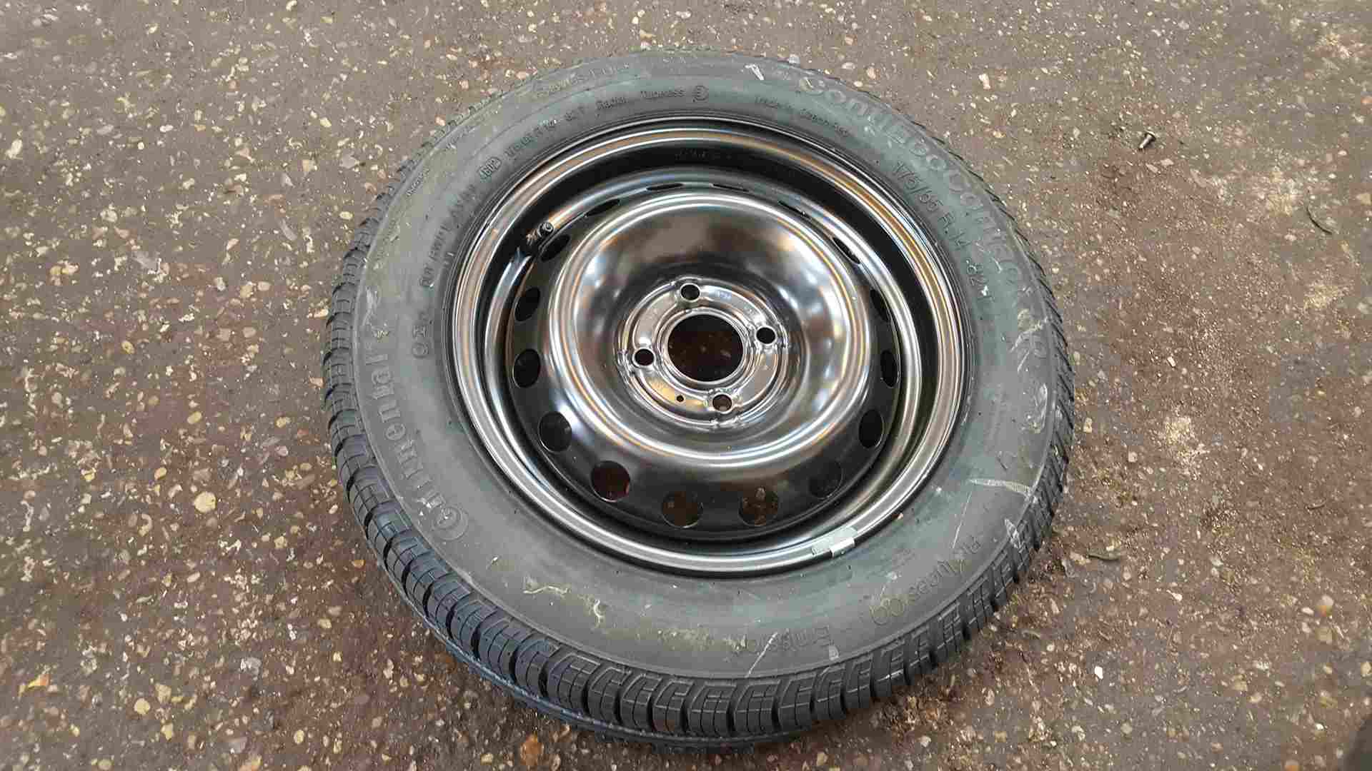 Thumb 6 Renault Clio MK2 2001-2006 Steel Wheel Rim + Tyre 175 65 14 8mm Tread 5/5