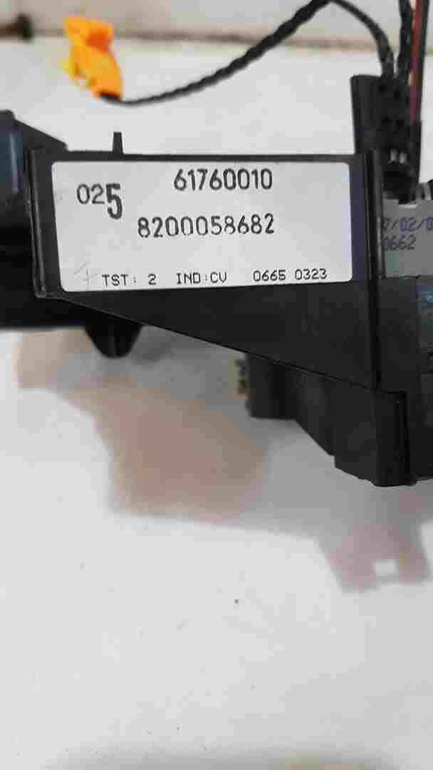 Thumb 3 Renault Clio MK2 2001-2006 Steering Wheel Squib Clock Spring NON Cruise 4/5