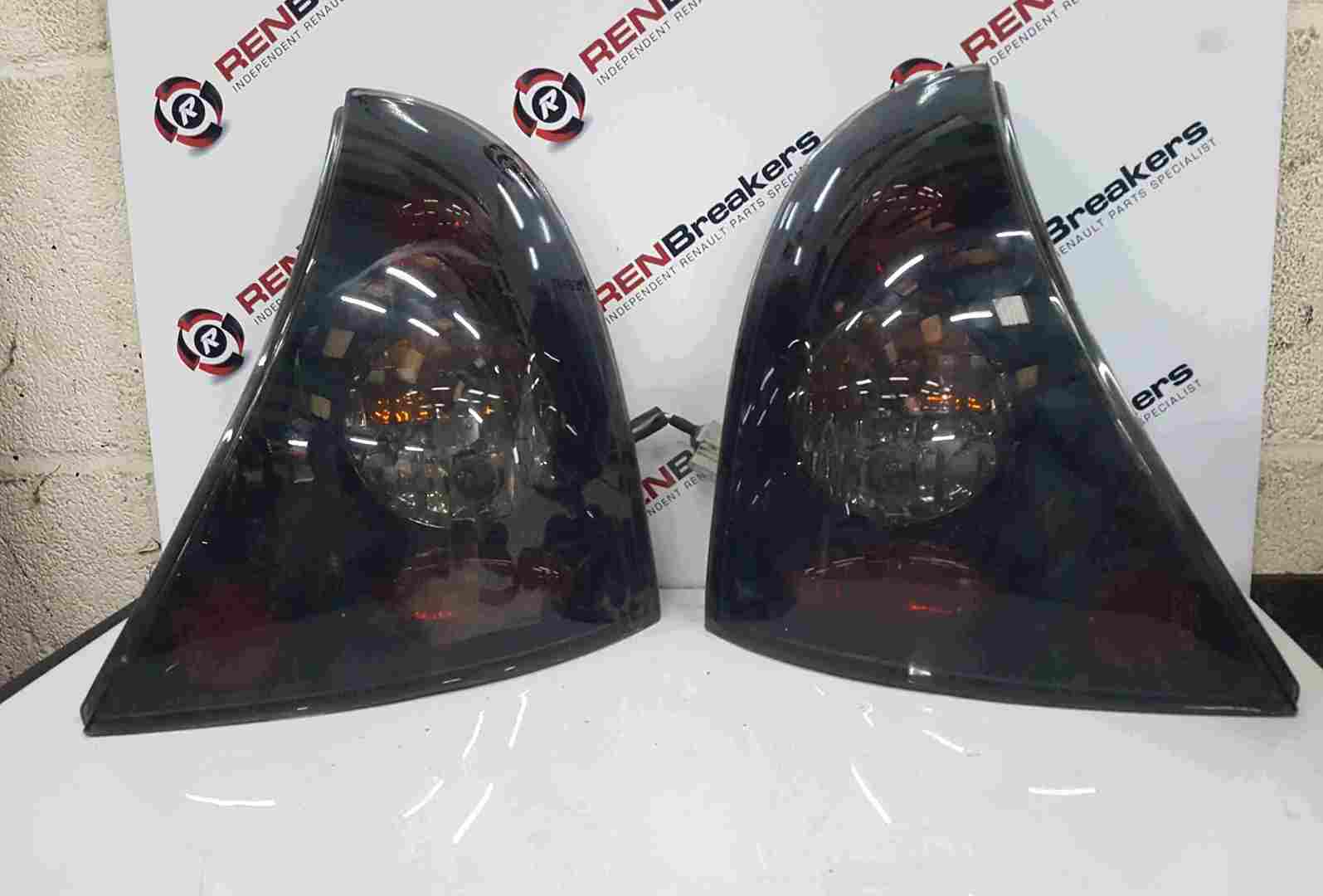 Renault Clio MK2 2001-2006 Tinted Rear Lights Pair