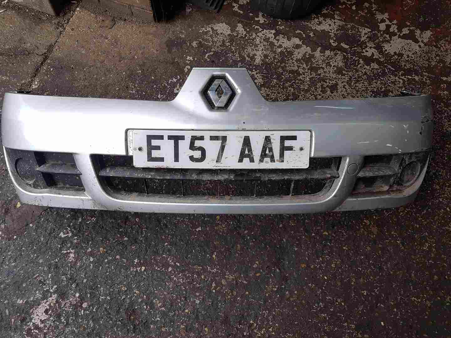 Renault Clio MK2 Campus 2001-2006 Front Bumper Silver Ted69