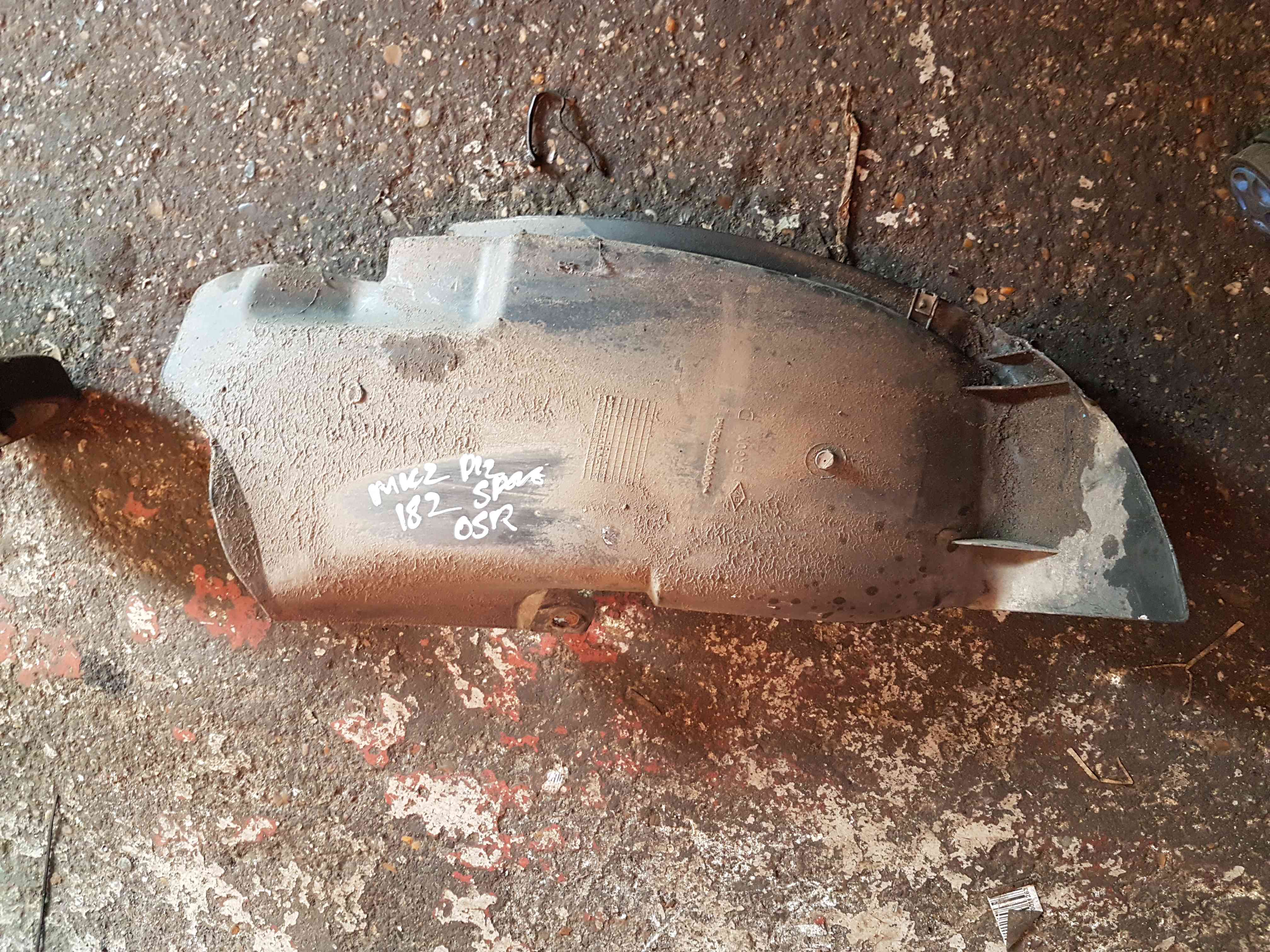 Thumb 5 Renault Clio MK2 Sport 2001-2006 Drivers OSR Rear Arch Liner Guard