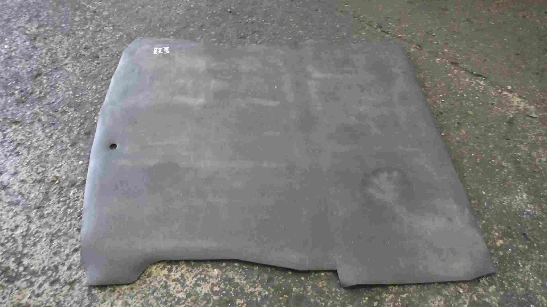 Renault Clio MK2 Van 2001-2006 Rear Boot Carpet Floor