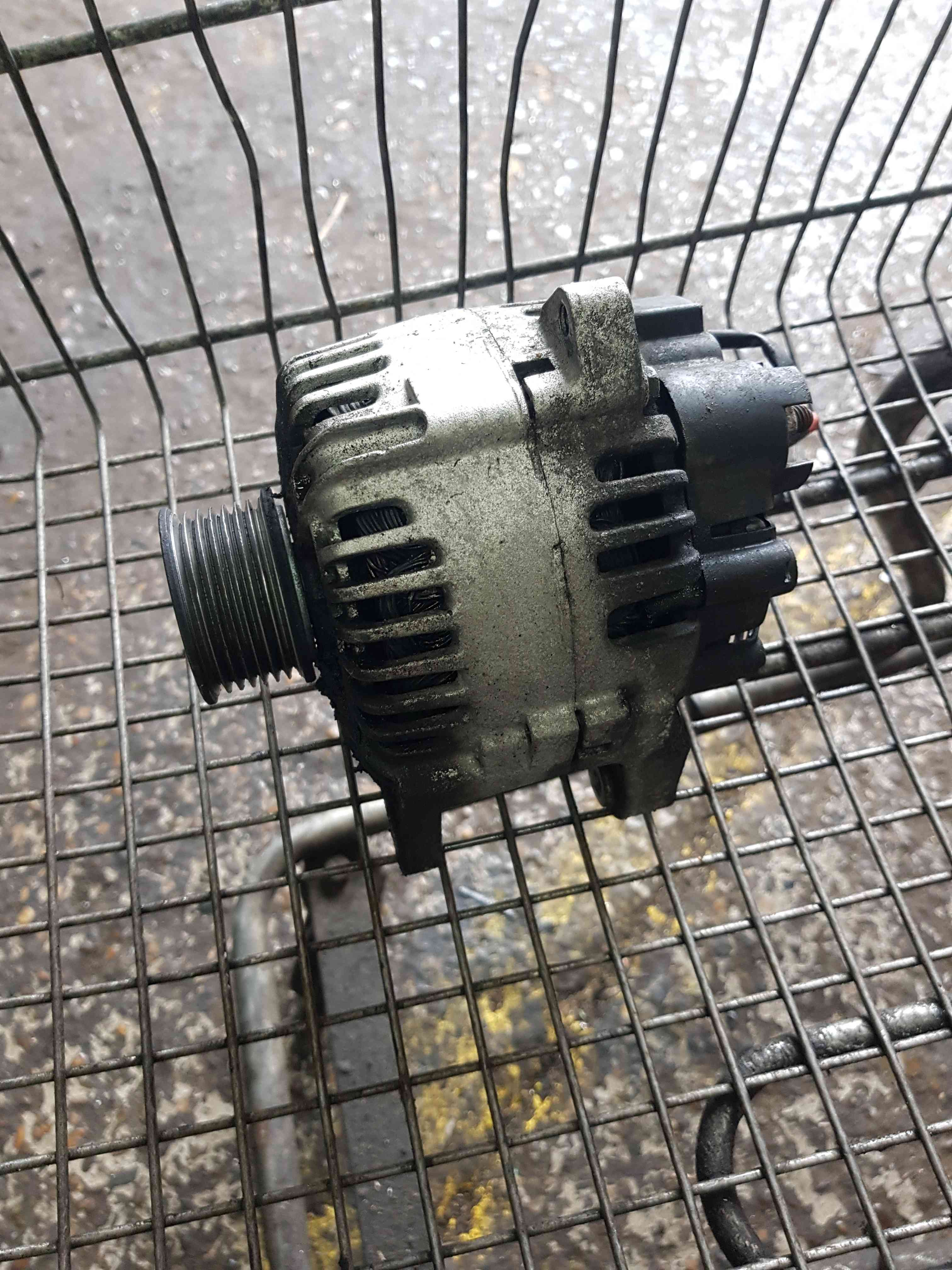 Thumb 3 Renault Clio MK3 + Modus 2005-2012 1.2 16V Alternator D4F 740 Lucas Aftermarket