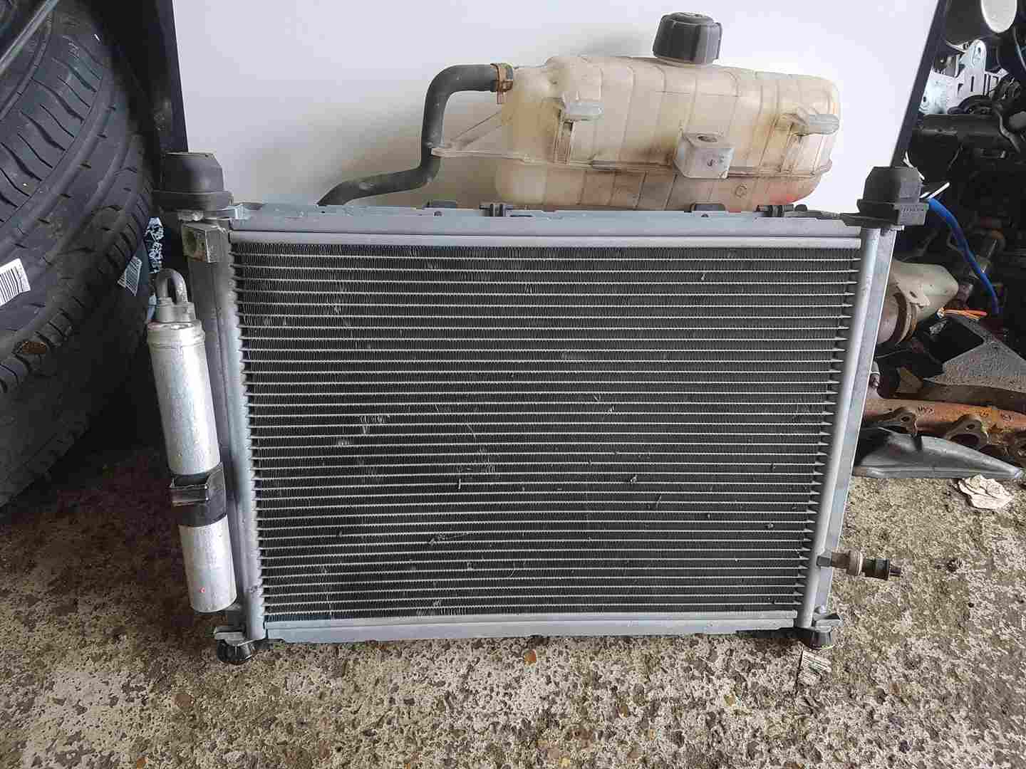 Thumb 2 Renault Clio MK3 + Modus 2009-2012 1.2 16V Radiator RAD Pack Cooling FAN