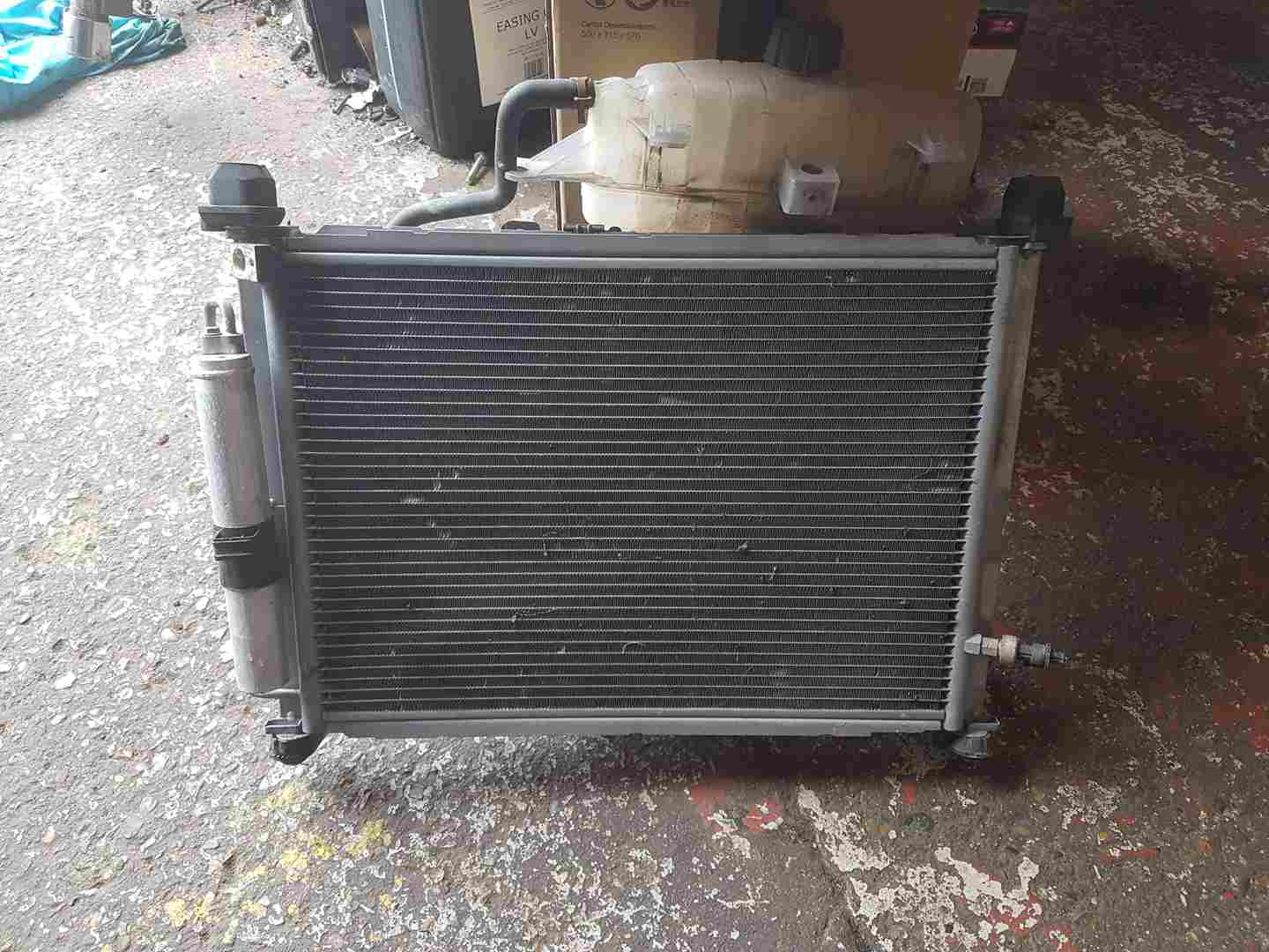 Renault Clio MK3 + Modus 2009-2012 1.2 16V Radiator RAD Pack Cooling FAN