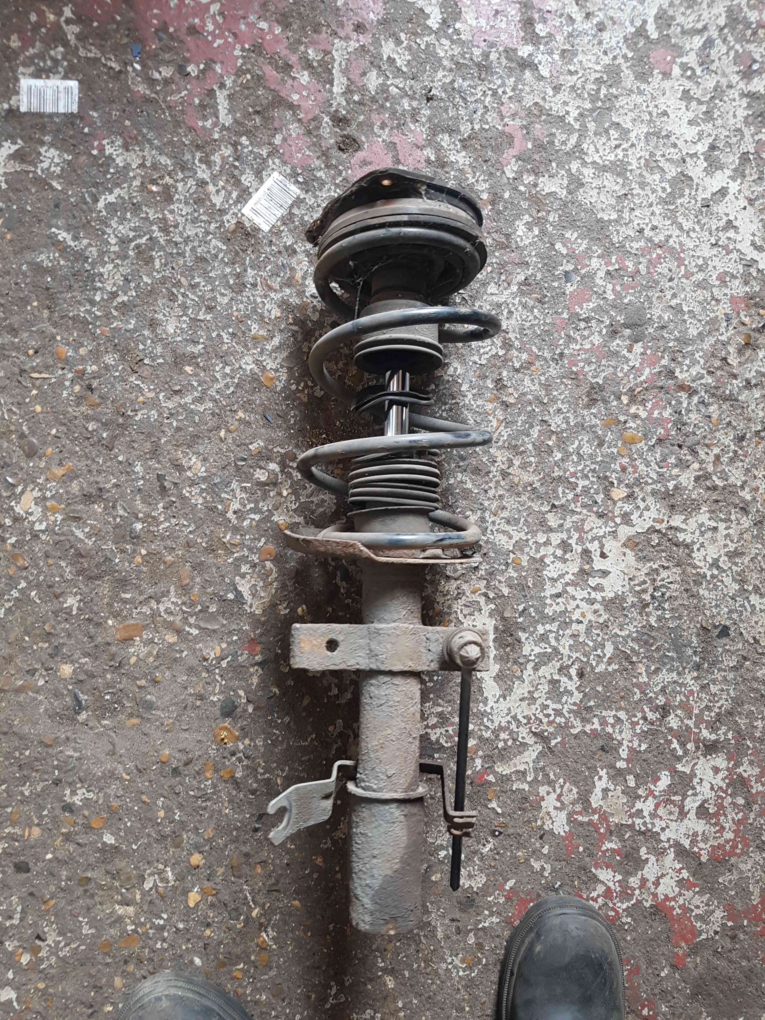 Thumb 5 Renault Clio MK3 2005-2009 1.4 1.6 16V OSF Drivers Front Shock Spring Strut