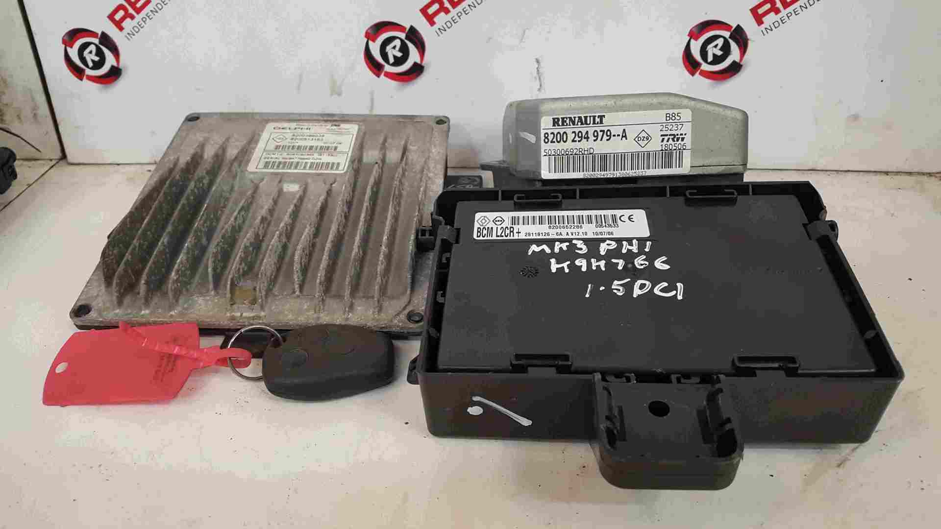 Renault Clio MK3 2005-2009 1.5 DCi ECU Set UCH BCM + Key 8200399038