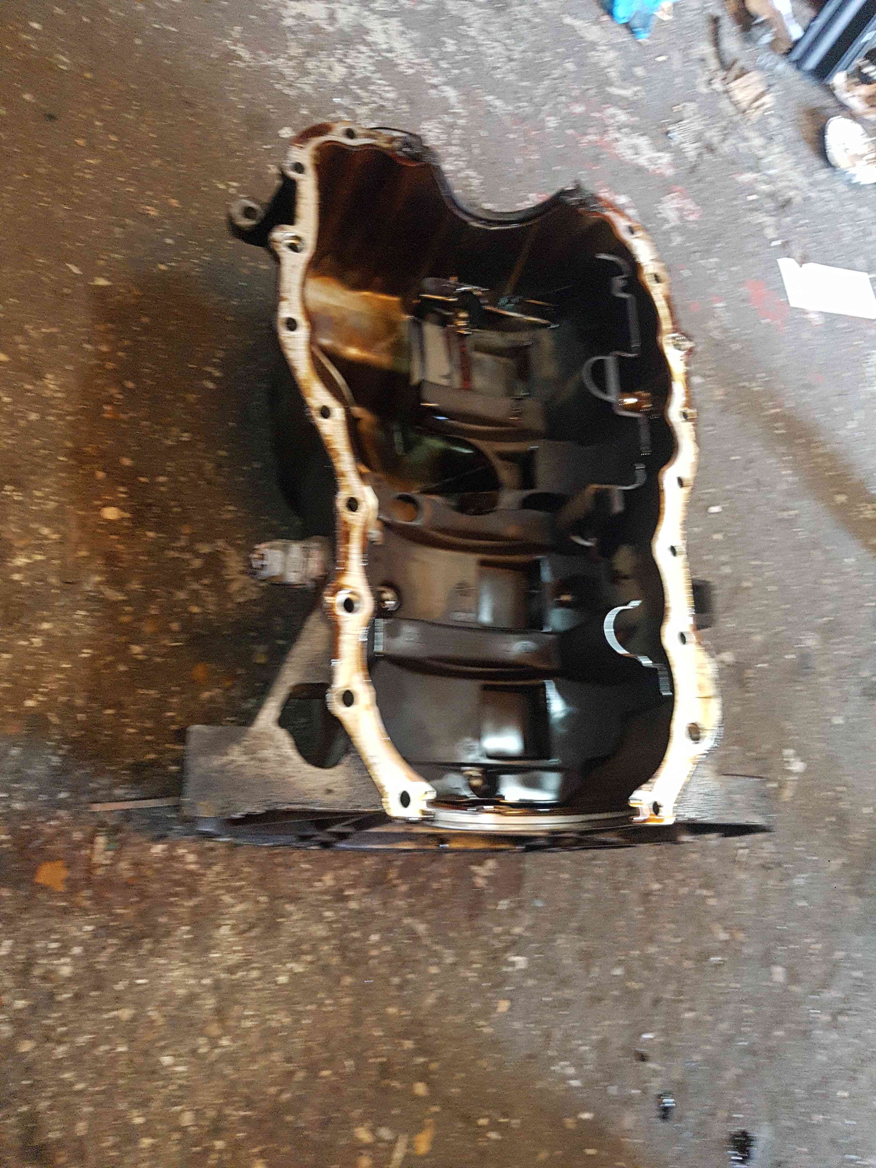Thumb 2 Renault Clio MK3 2005-2009 1.6 16V Engine OIL Sump PAN K4M801 8200318813