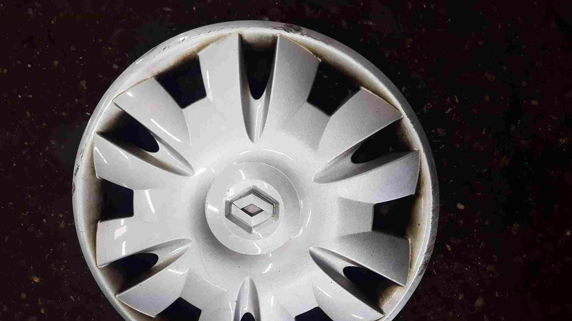Thumb 4 Renault Clio MK3 2005-2009 Aria Steel Wheel Trim Cover 8200756827 15Inch 3/5