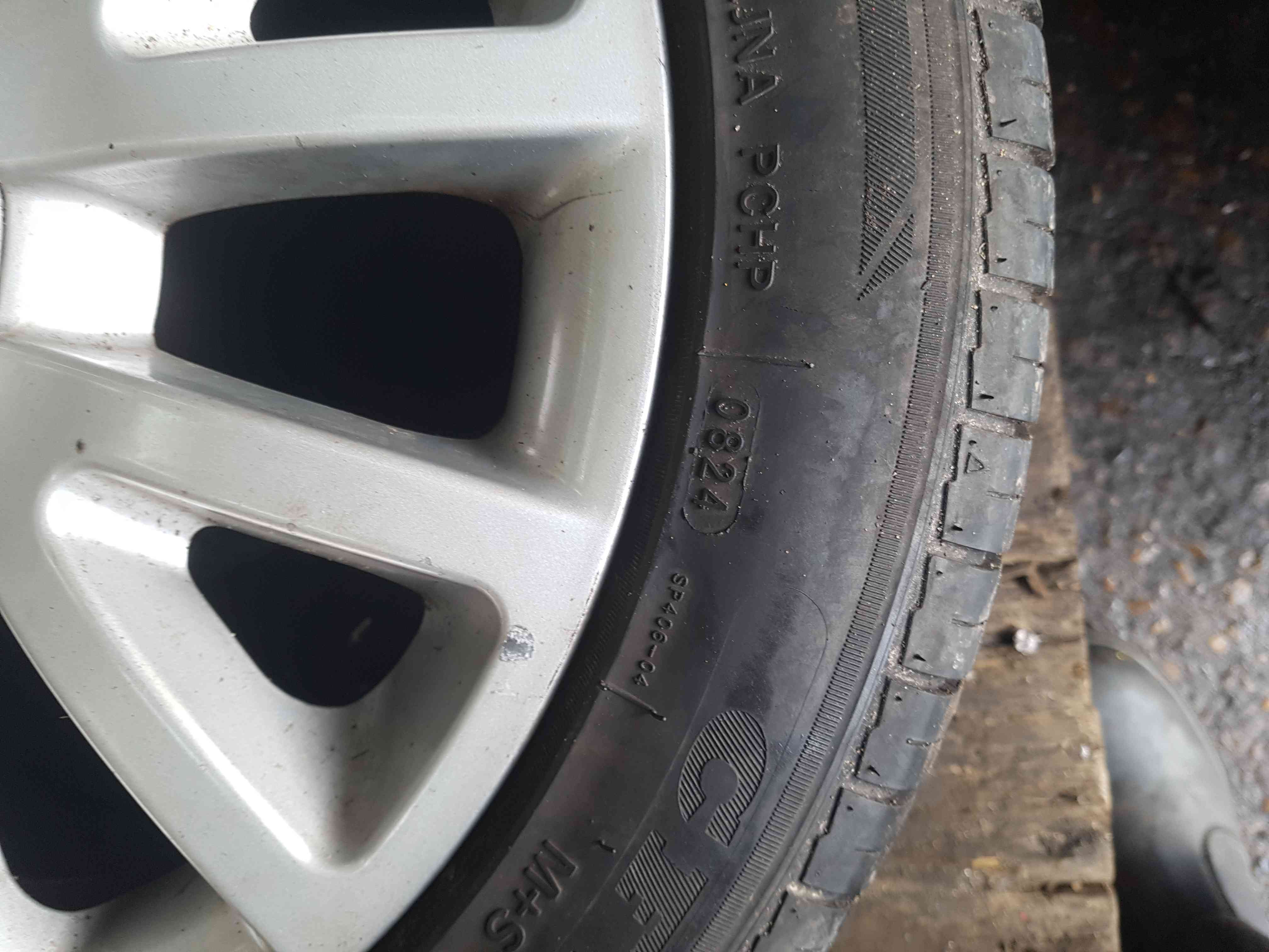 Thumb 6 Renault Clio MK3 2005-2009 Canasta Alloy Wheel + Tyre 195 50 16 5Mm 4/5