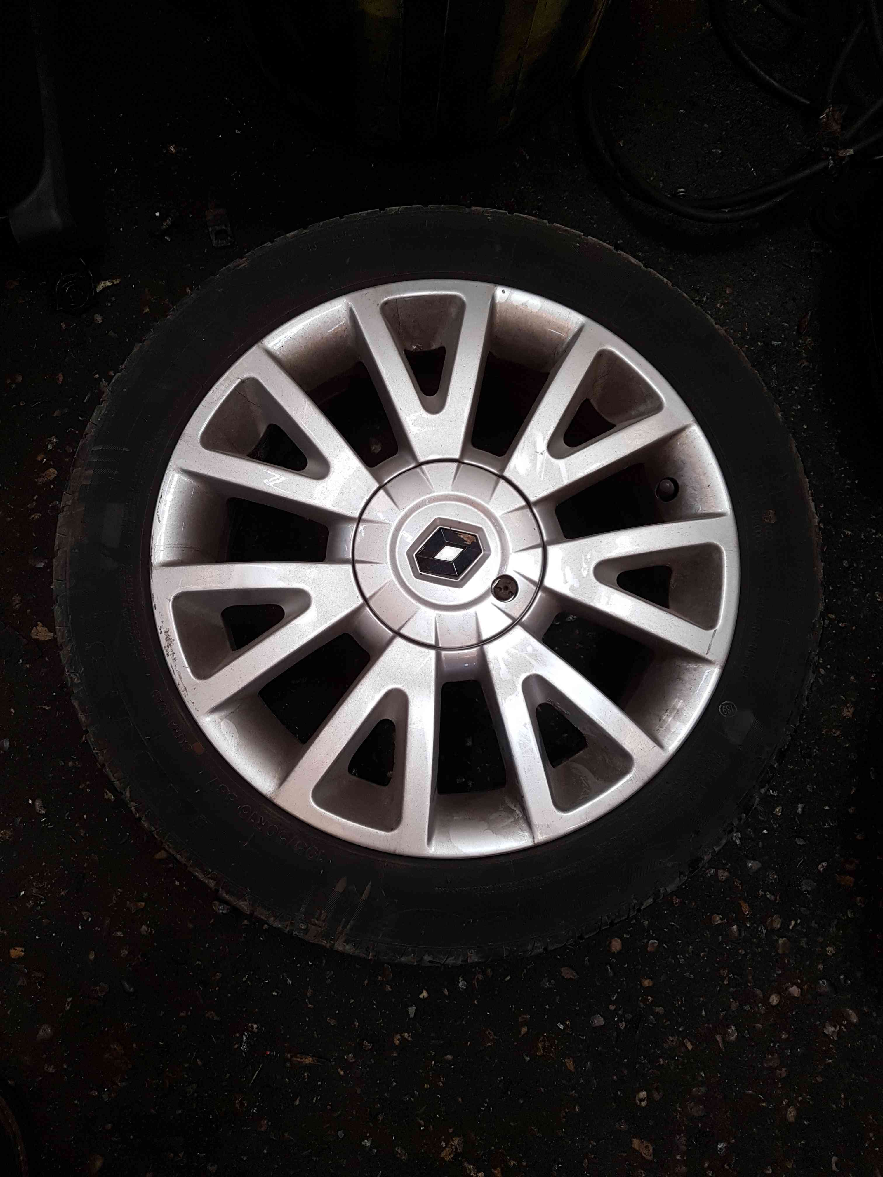 Thumb 4 Renault Clio MK3 2005-2009 Canasta Alloy Wheel + Tyre 195 50 16 5Mm 8201075834