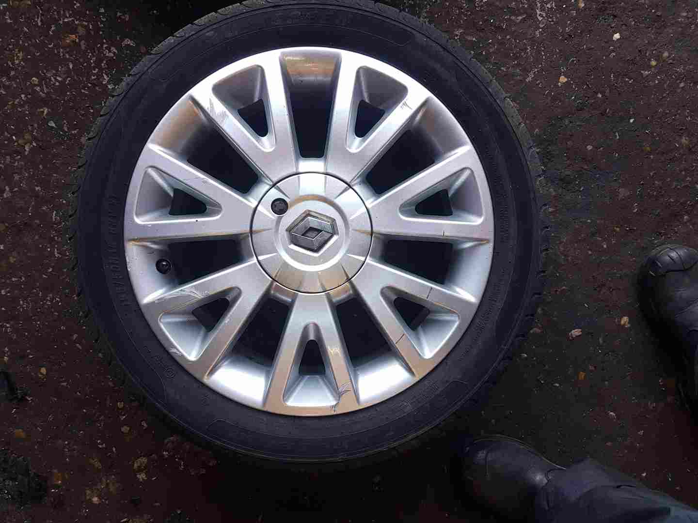 Thumb 7 Renault Clio MK3 2005-2009 Canasta Alloy Wheel + Tyre 195 50 16 6Mm 8201075834