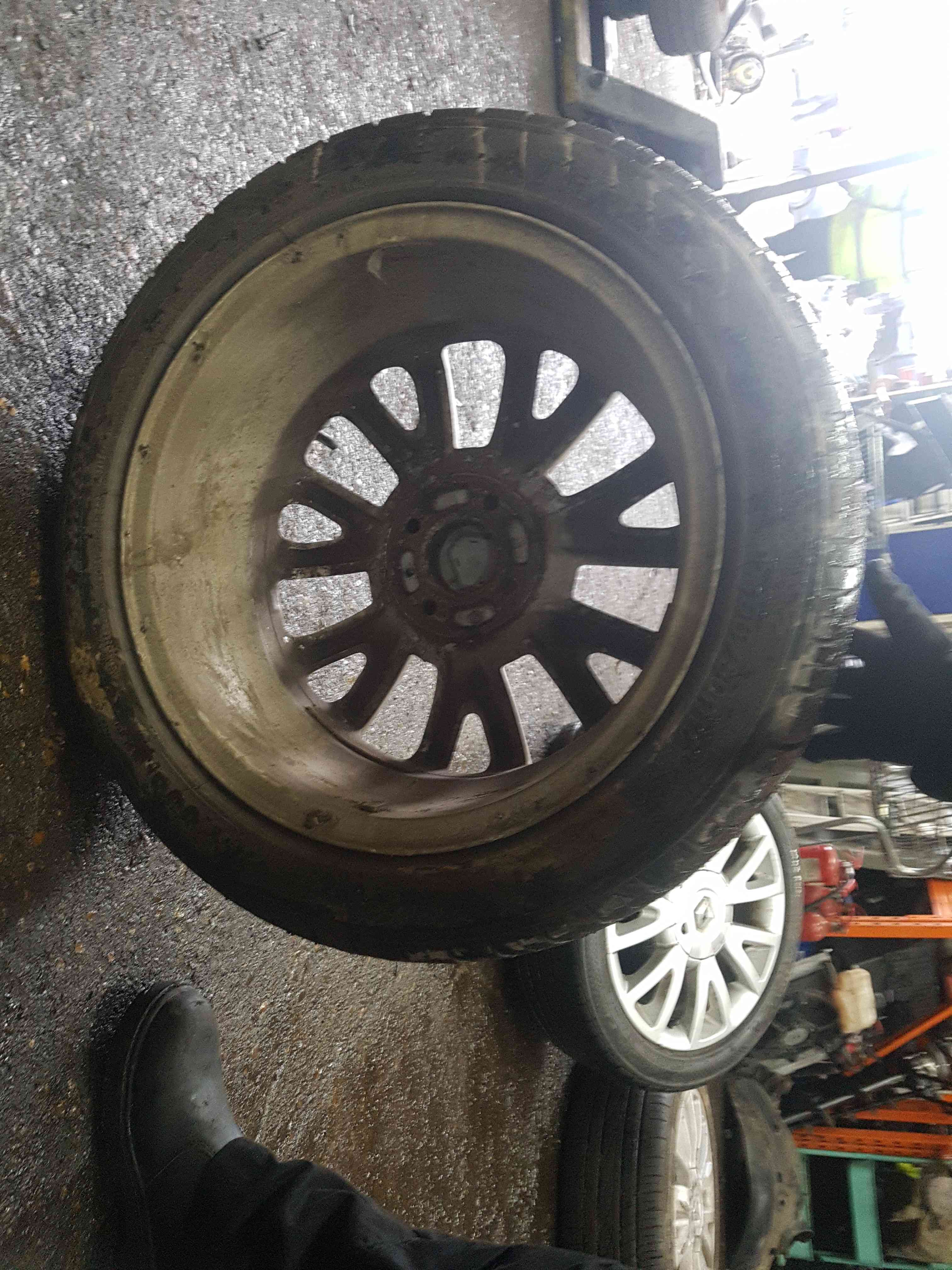 Thumb 5 Renault Clio MK3 2005-2009 Canasta Alloy Wheel + Tyre 195 50 16 6Mm 8201075834