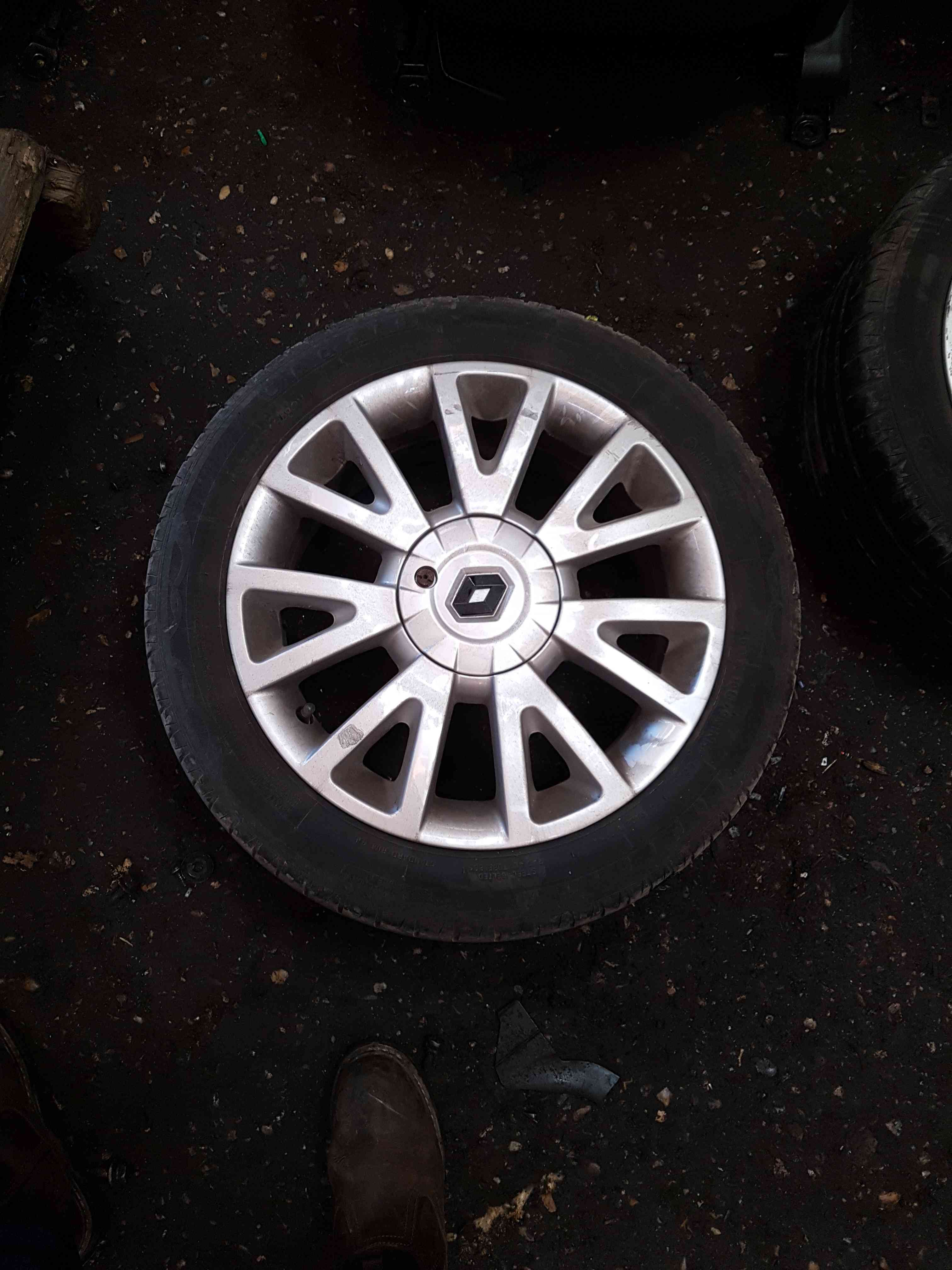 Thumb 2 Renault Clio MK3 2005-2009 Canasta Alloy Wheel + Tyre 195 50 16 6Mm 8201075834