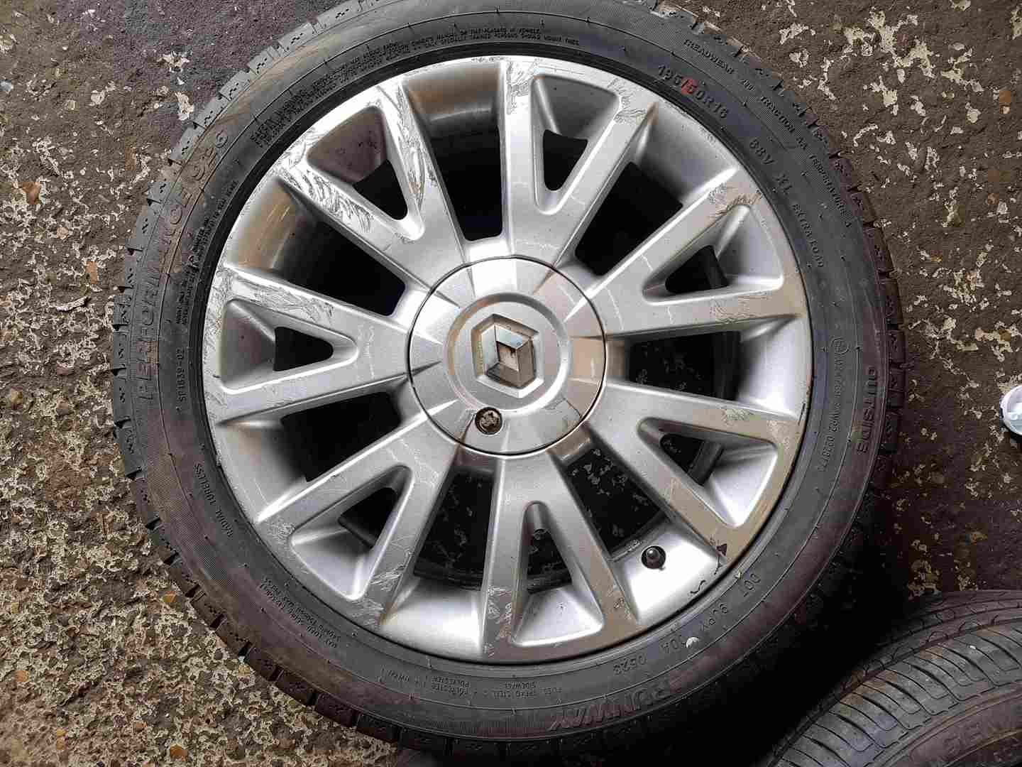 Renault Clio MK3 2005-2009 Canasta Alloy Wheel + Tyre 195 50 16 7Mm 8201075834