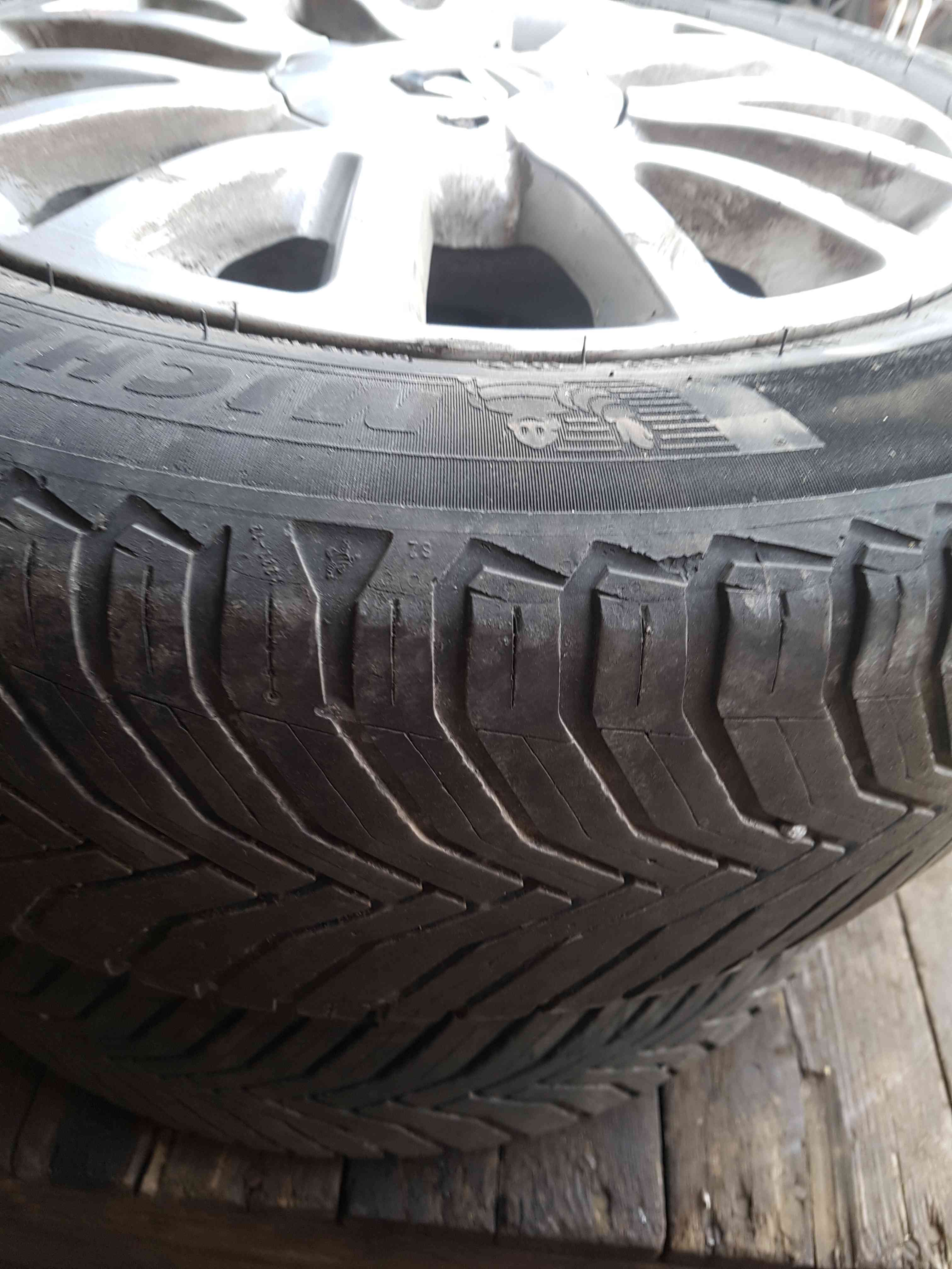 Thumb 5 Renault Clio MK3 2005-2009 Canasta Alloy Wheel + Tyre 205 55 16 5Mm 8201075834