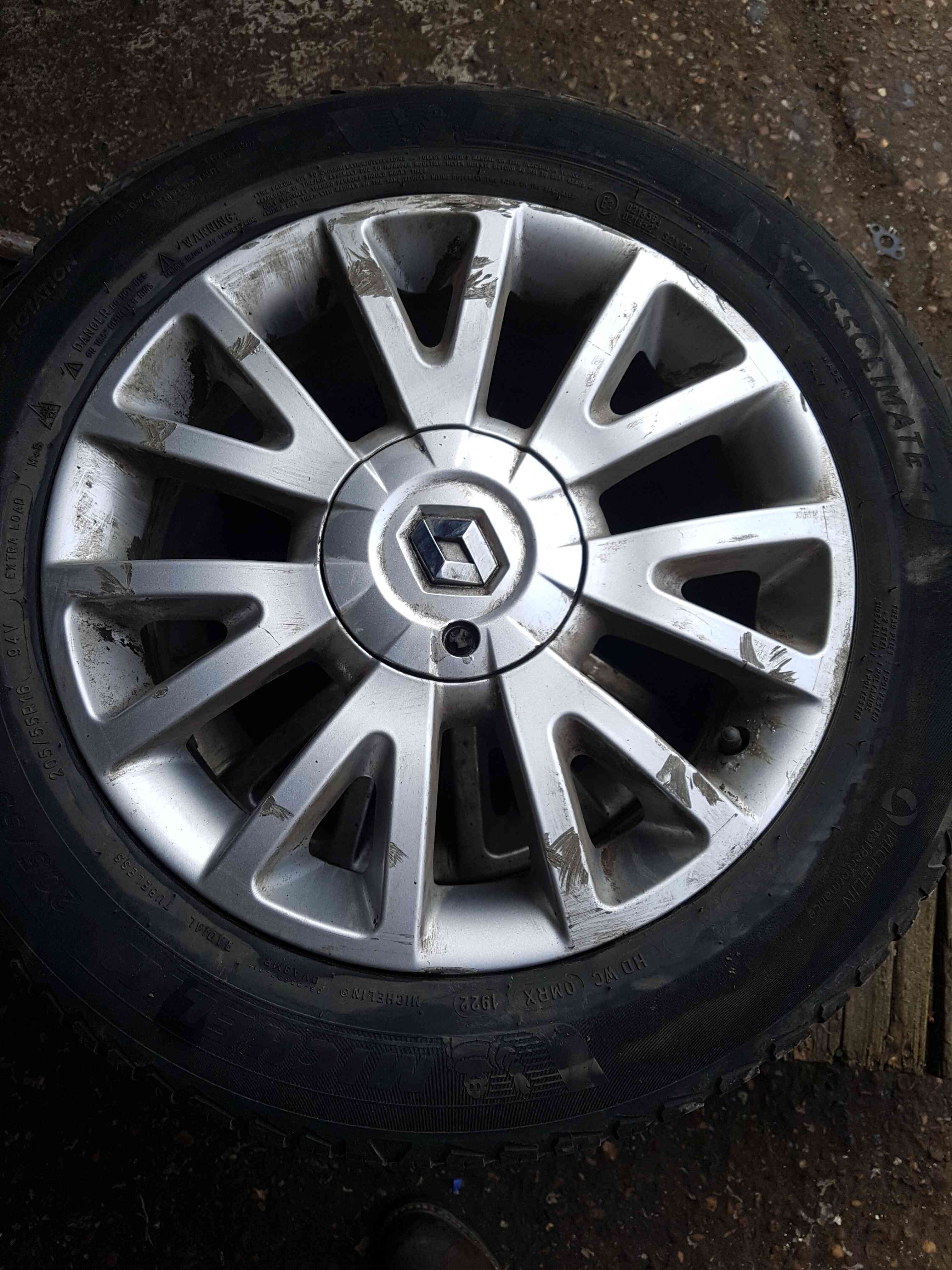 Thumb 6 Renault Clio MK3 2005-2009 Canasta Alloy Wheel + Tyre 205 55 16 5Mm 8201075834