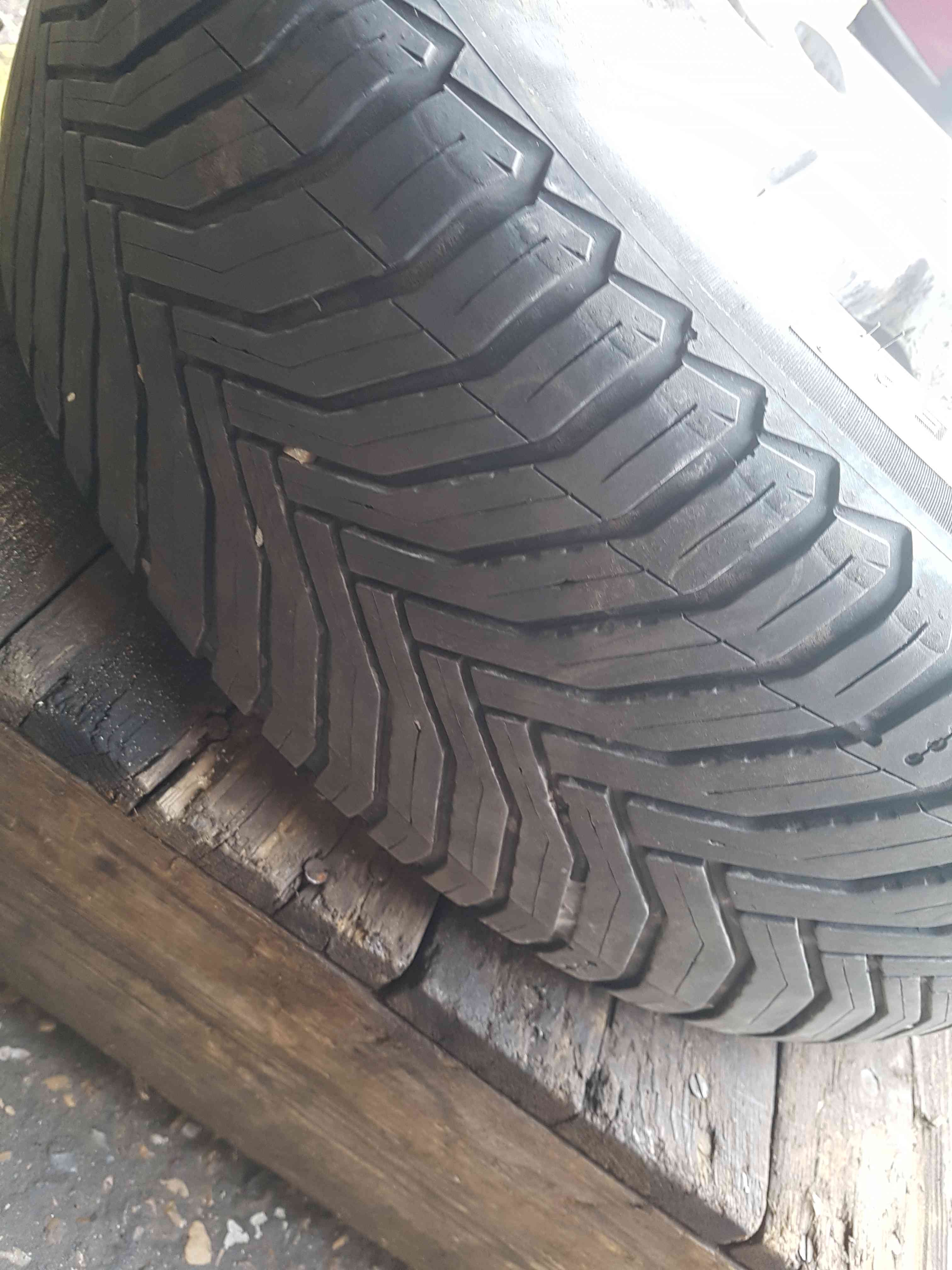 Thumb 6 Renault Clio MK3 2005-2009 Canasta Alloy Wheel + Tyre 205 55 16 6Mm 8201075834