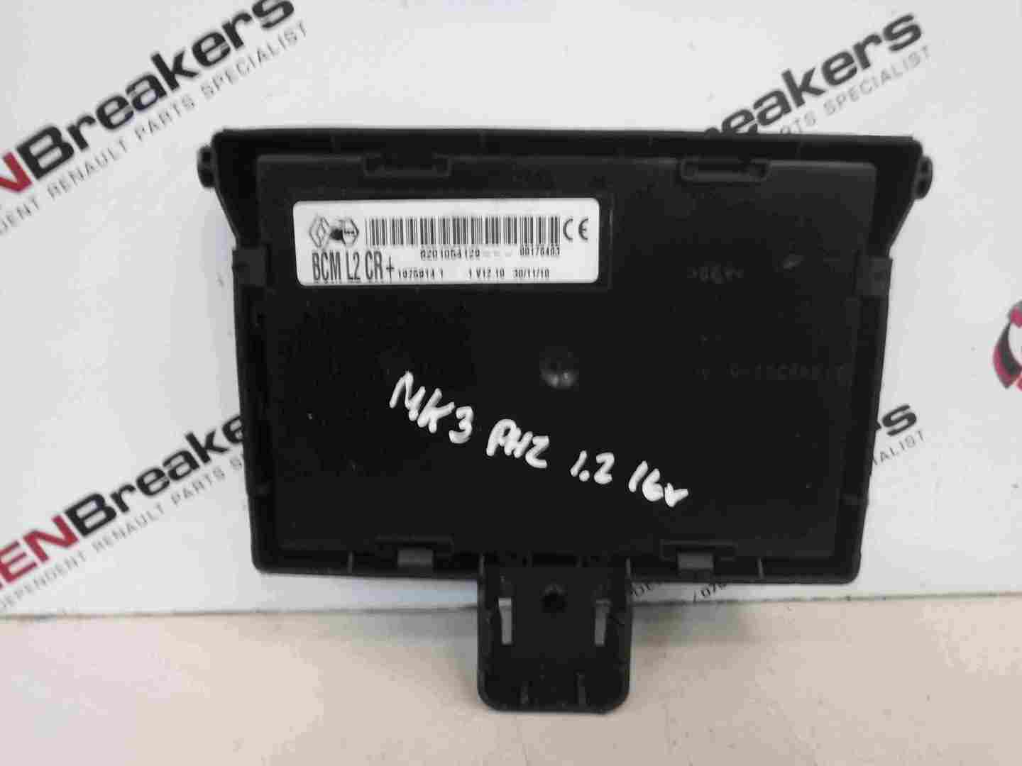 Renault Clio MK3 2005-2009 Dashboard BCM UCH BSI Fuse Box