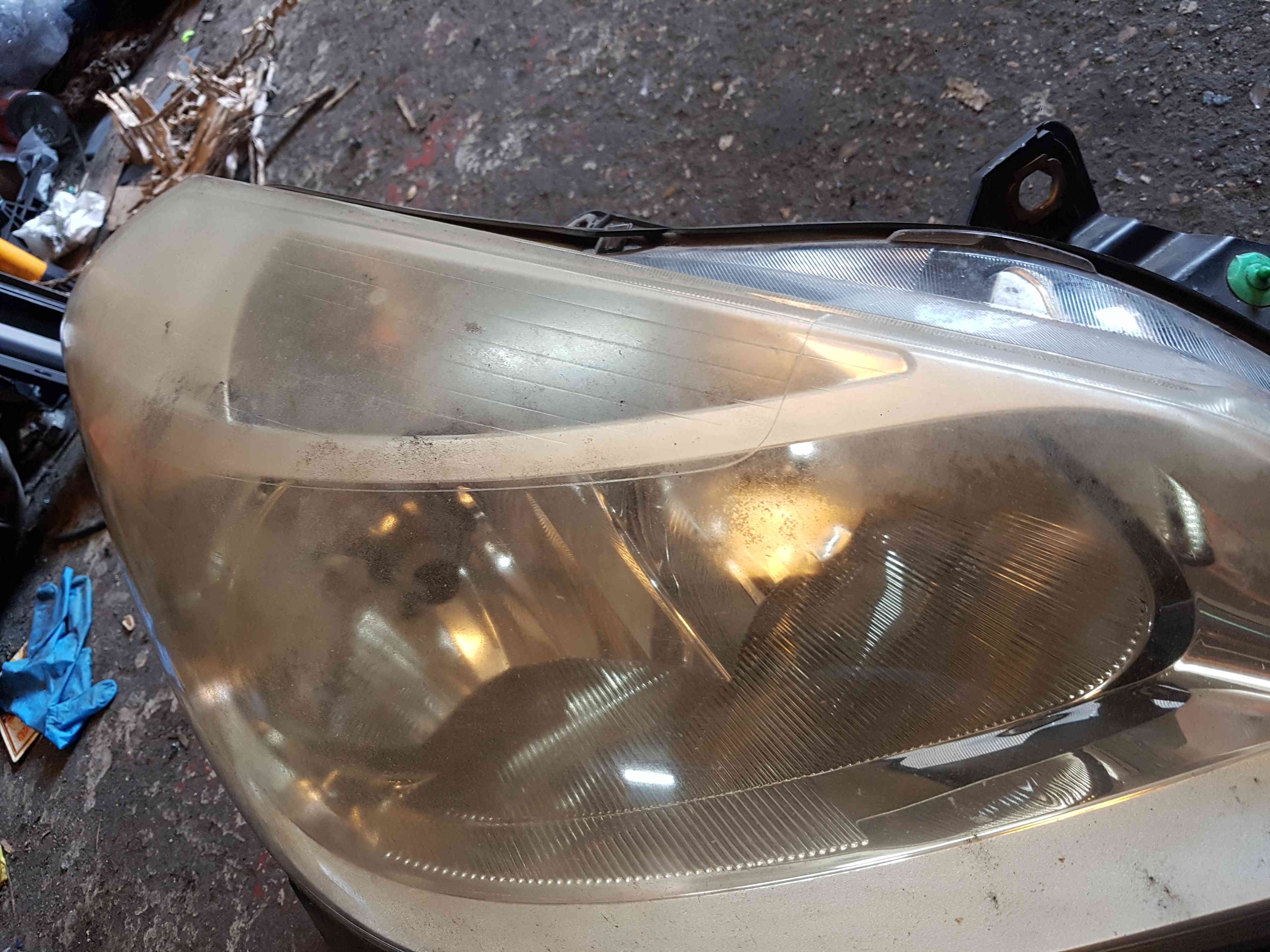 Thumb 3 Renault Clio MK3 2005-2009 Drivers OSF Front Head Lamp Headlight Chrome Cloudy