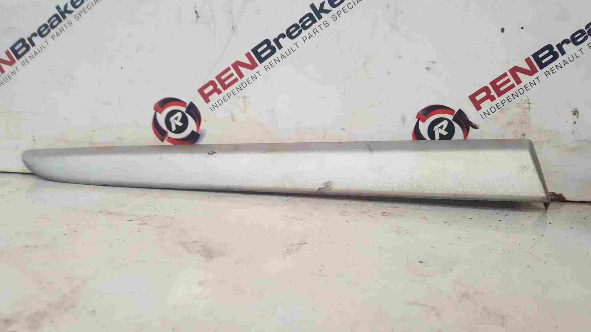 Thumb 6 Renault Clio MK3 2005-2009 Drivers OSR Rear Door Moulding Trim Silver 3Dr 