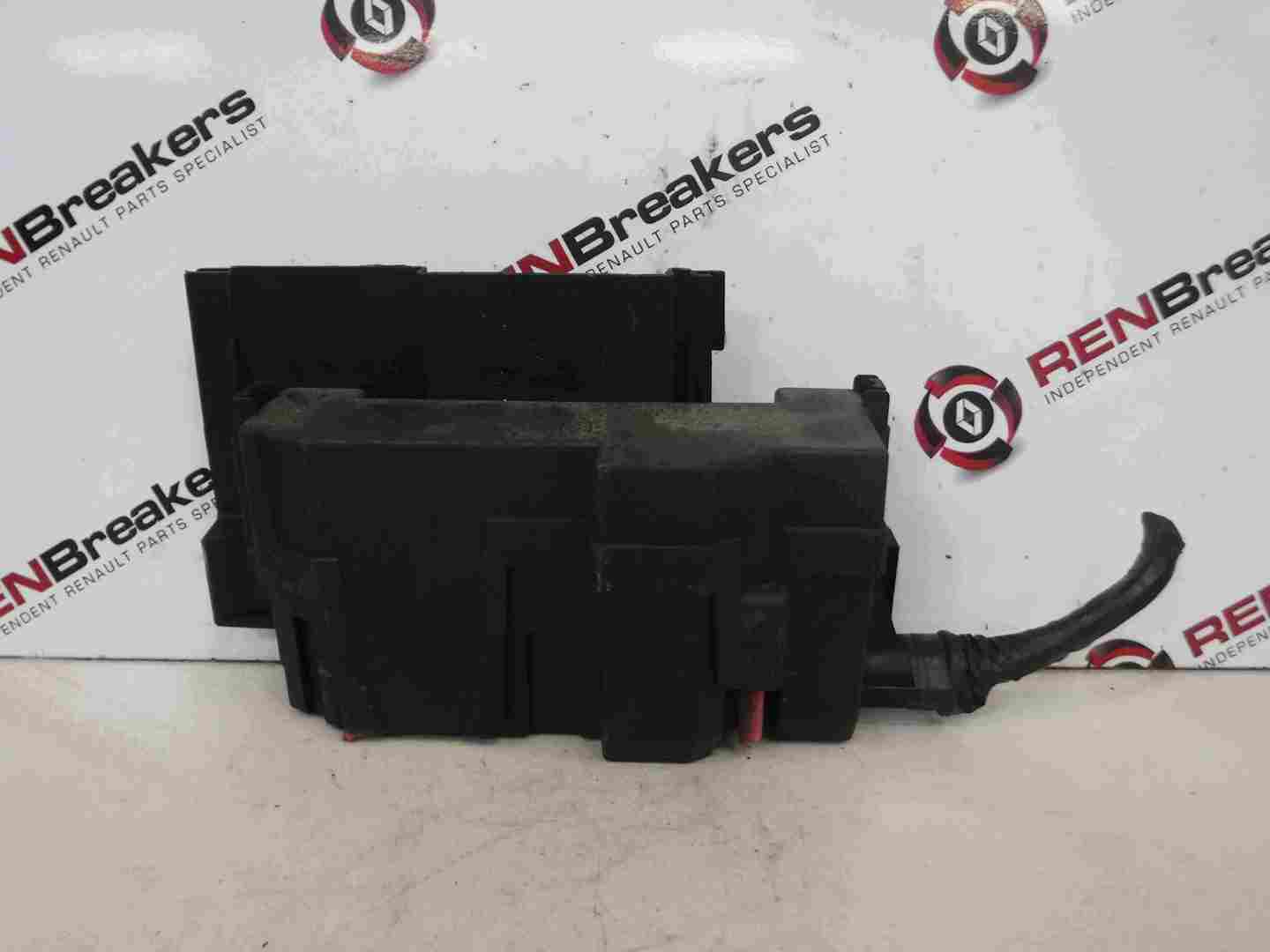 Renault Clio MK3 2005-2009 Engine Battery Fuse Box Cover
