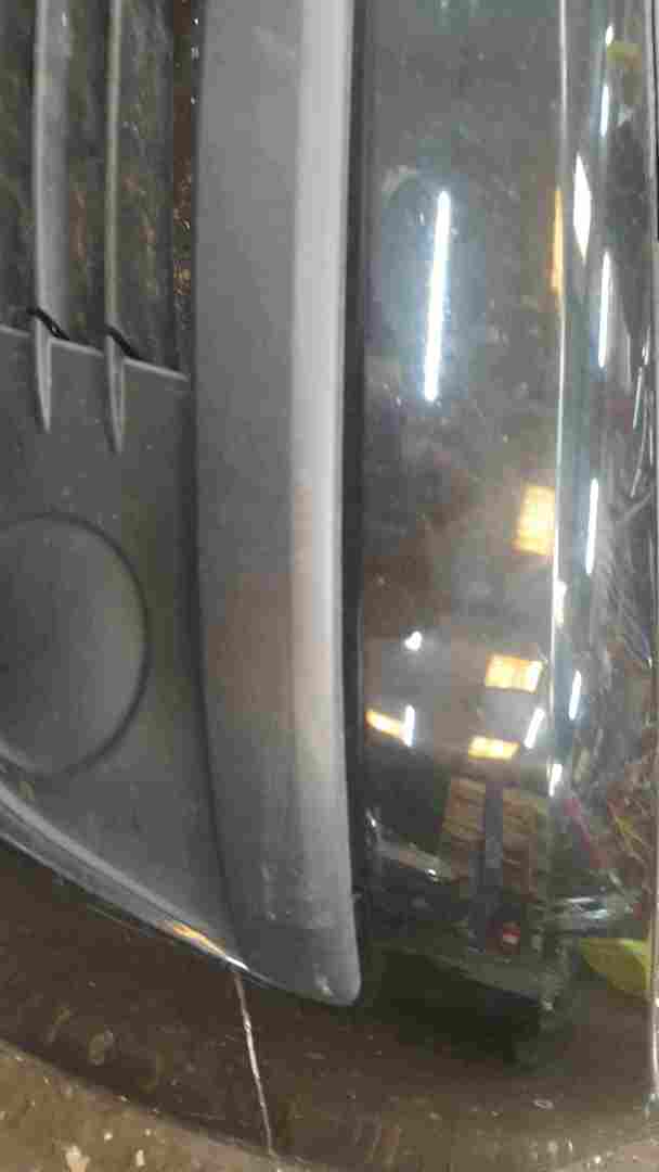 Thumb 4 Renault Clio MK3 2005-2009 Front Bumper Black 676 185