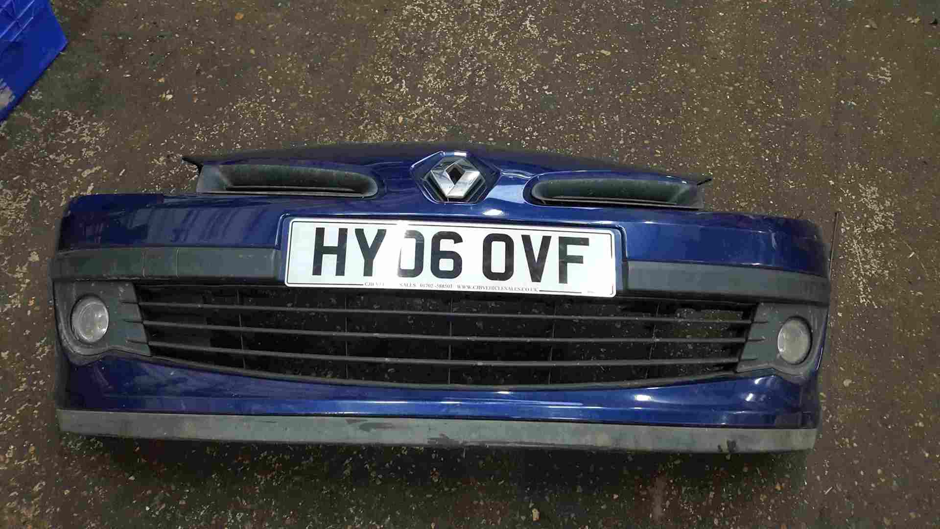 Renault Clio MK3 2005-2009 Front Bumper Blue 432 185