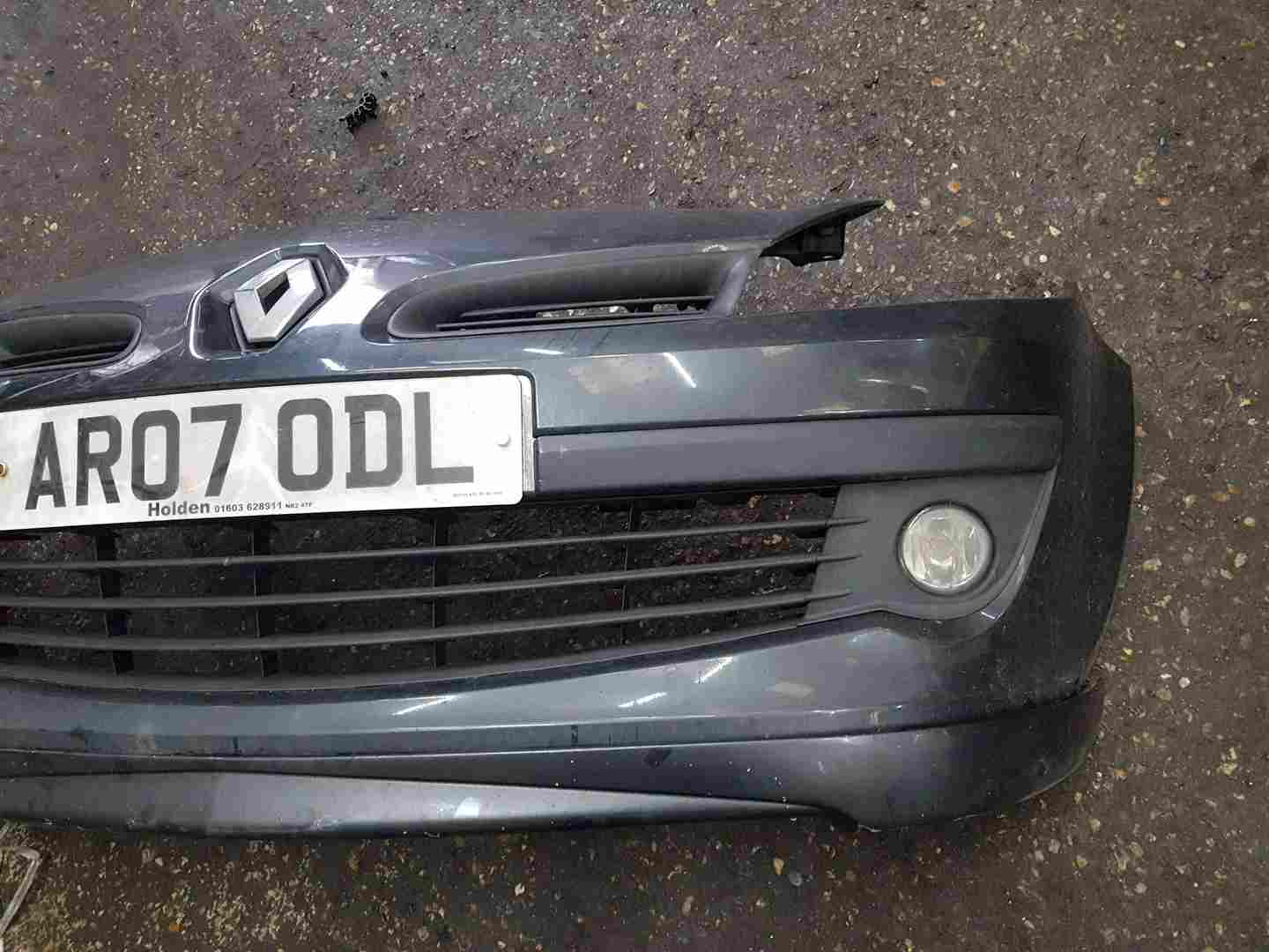 Thumb 2 Renault Clio MK3 2005-2009 Front Bumper Blue Grey Purple Teb66 195 SPORTY
