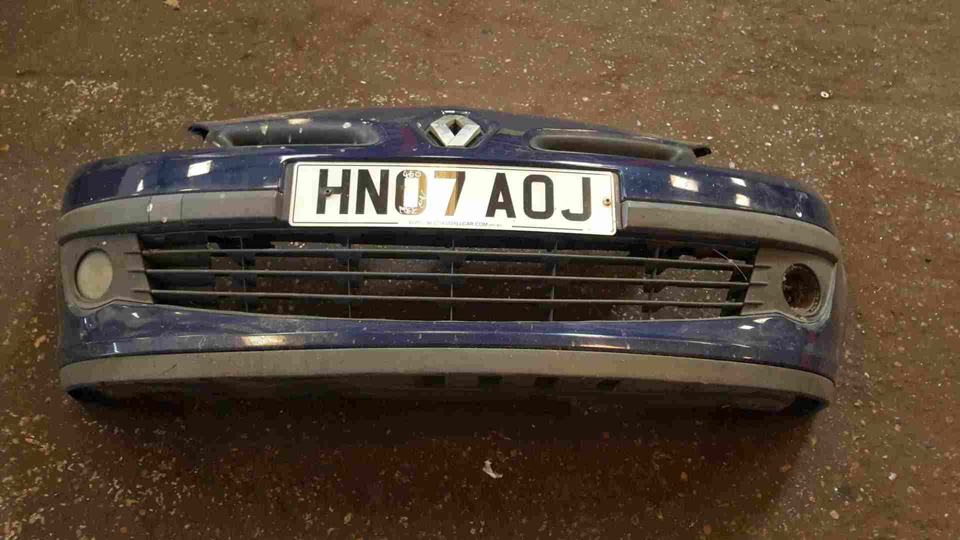 Renault Clio MK3 2005-2009 Front Bumper Blue OV460 185