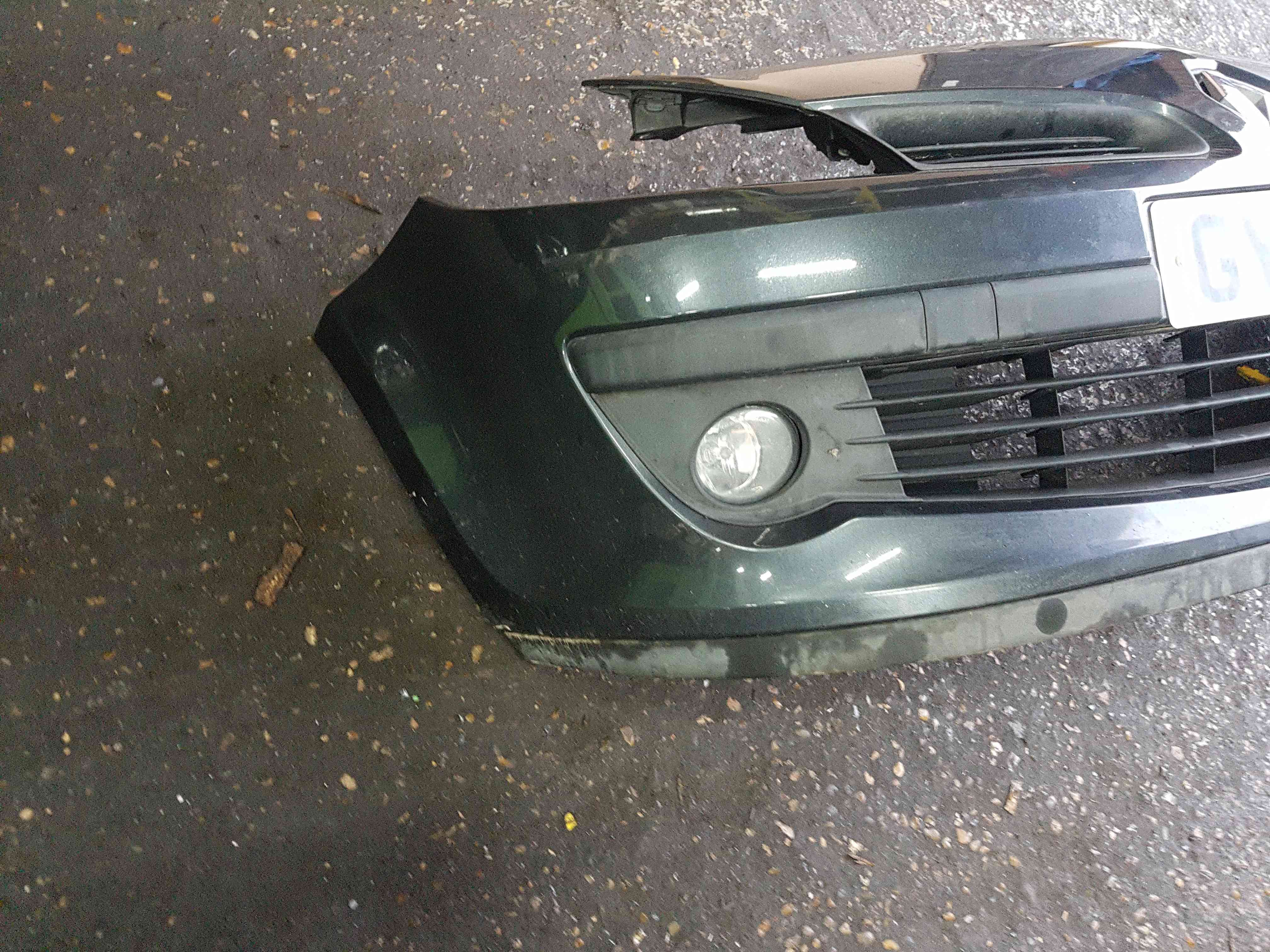 Thumb 2 Renault Clio MK3 2005-2009 Front Bumper Grey Teb66 195