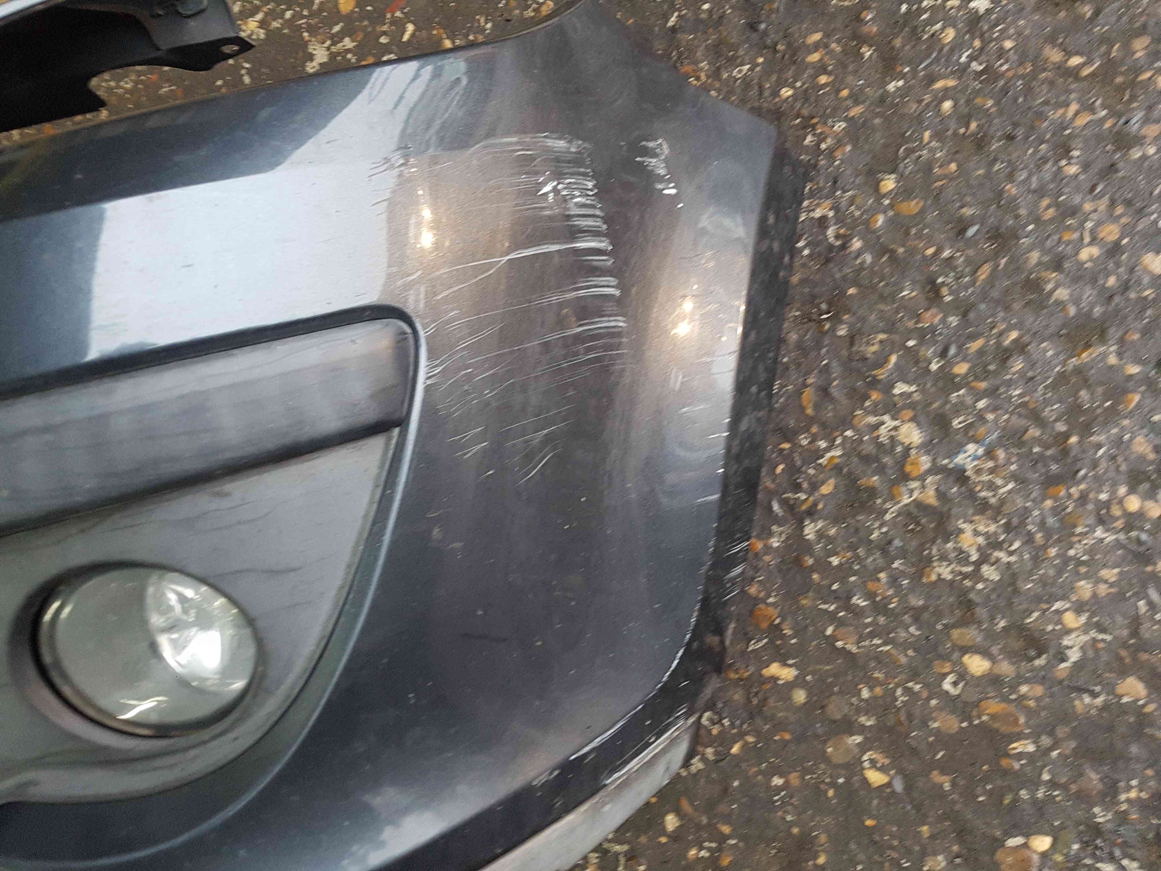 Thumb 4 Renault Clio MK3 2005-2009 Front Bumper Grey Teb66 195