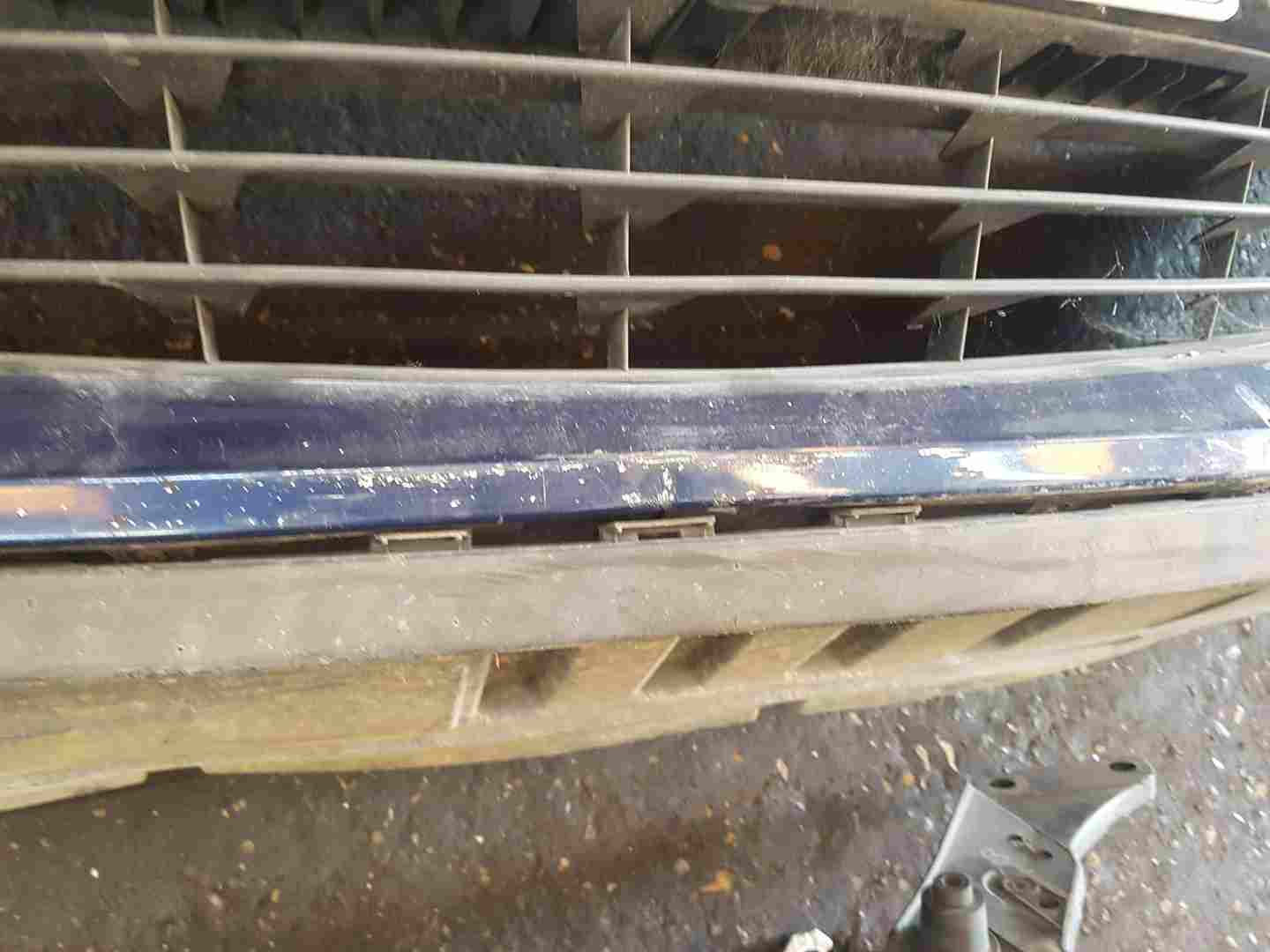 Thumb 4 Renault Clio MK3 2005-2009 Front Bumper Nv432 - Methyl Blue 195