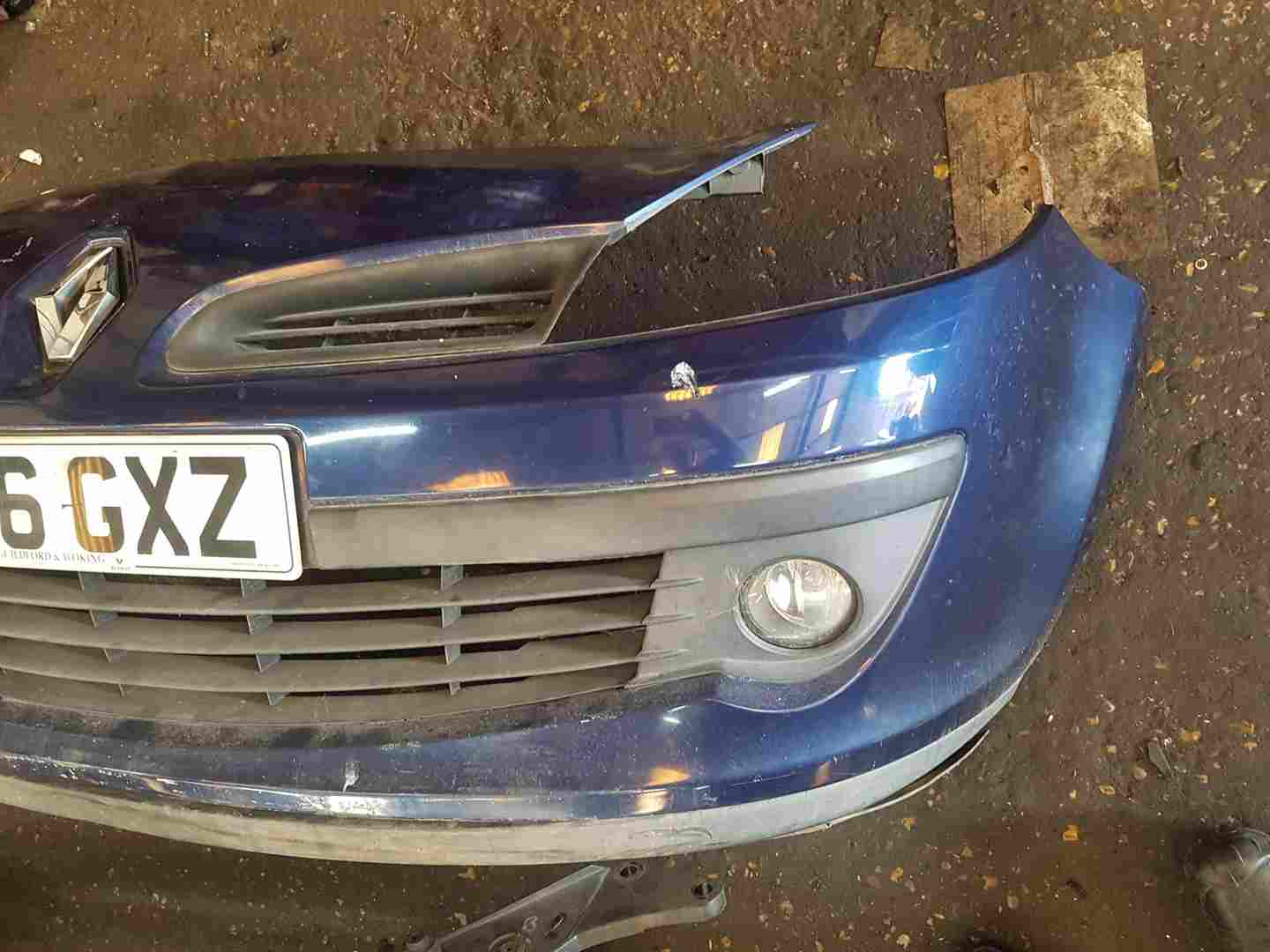 Thumb 6 Renault Clio MK3 2005-2009 Front Bumper Nv432 - Methyl Blue 195