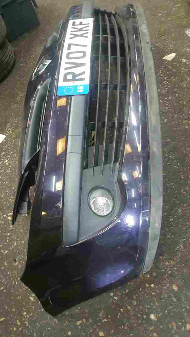 Thumb 3 Renault Clio MK3 2005-2009 Front Bumper Purple TE268 195