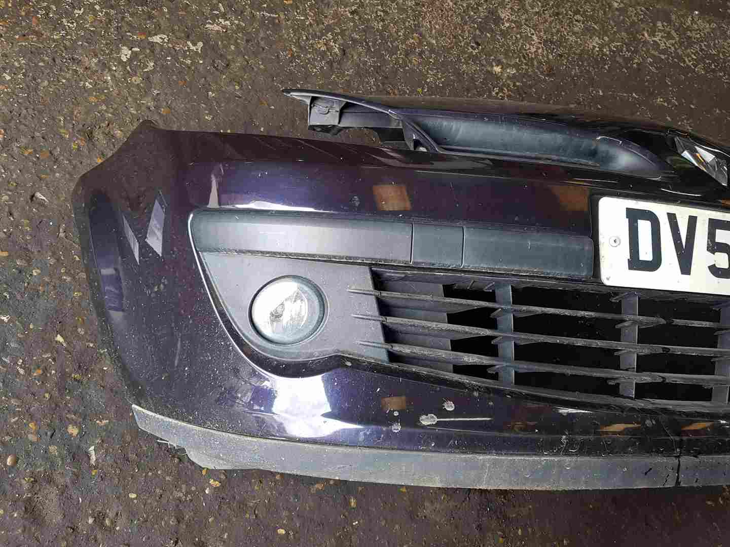 Thumb 4 Renault Clio MK3 2005-2009 Front Bumper Purple Te268 195