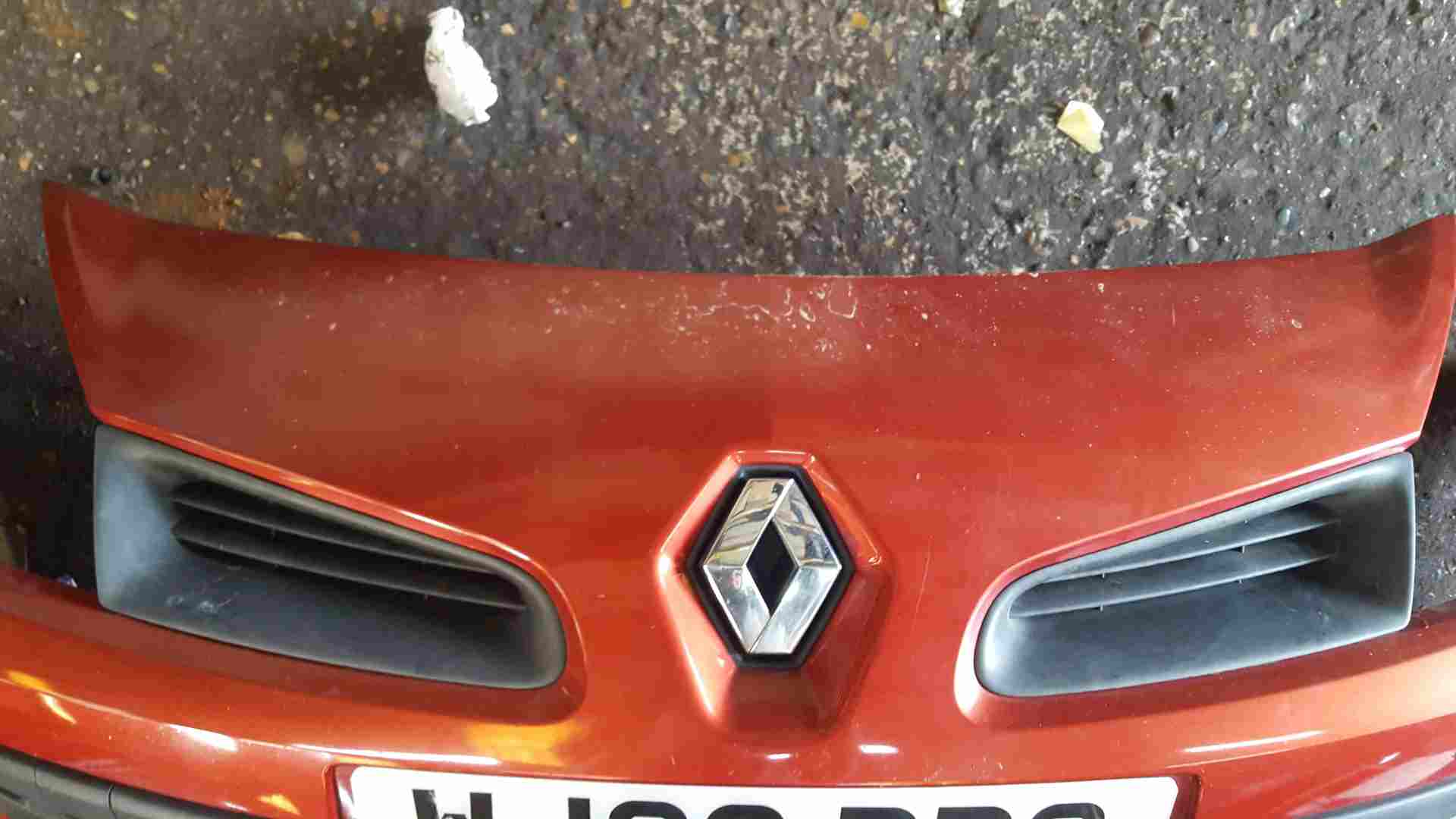 Thumb 2 Renault Clio MK3 2005-2009 Front Bumper RED Complete Teb76 185