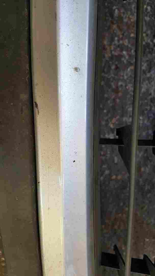 Thumb 4 Renault Clio MK3 2005-2009 Front Bumper Silver TED69 195
