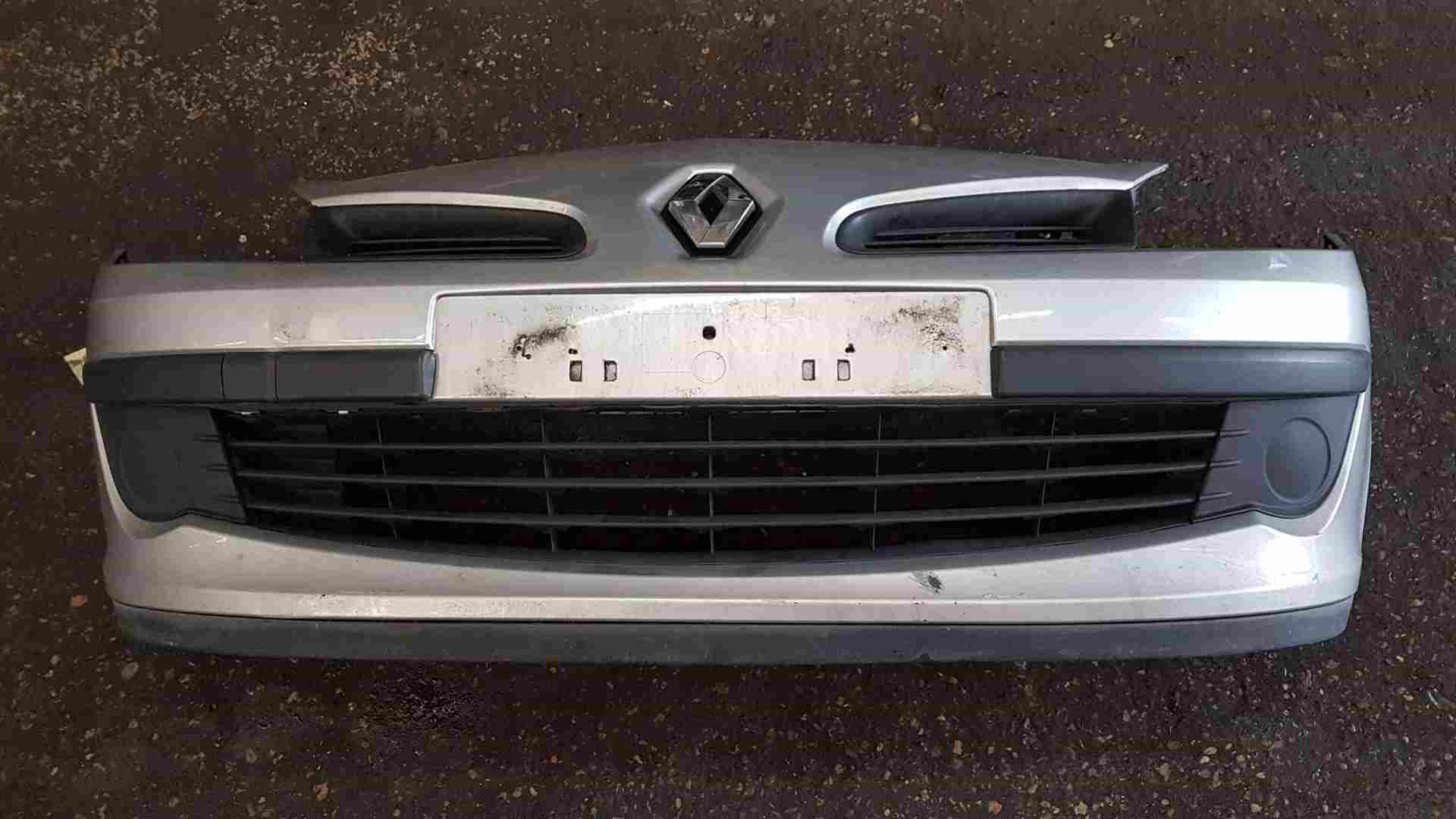 Renault Clio MK3 2005-2009 Front Bumper Silver Ted69 185