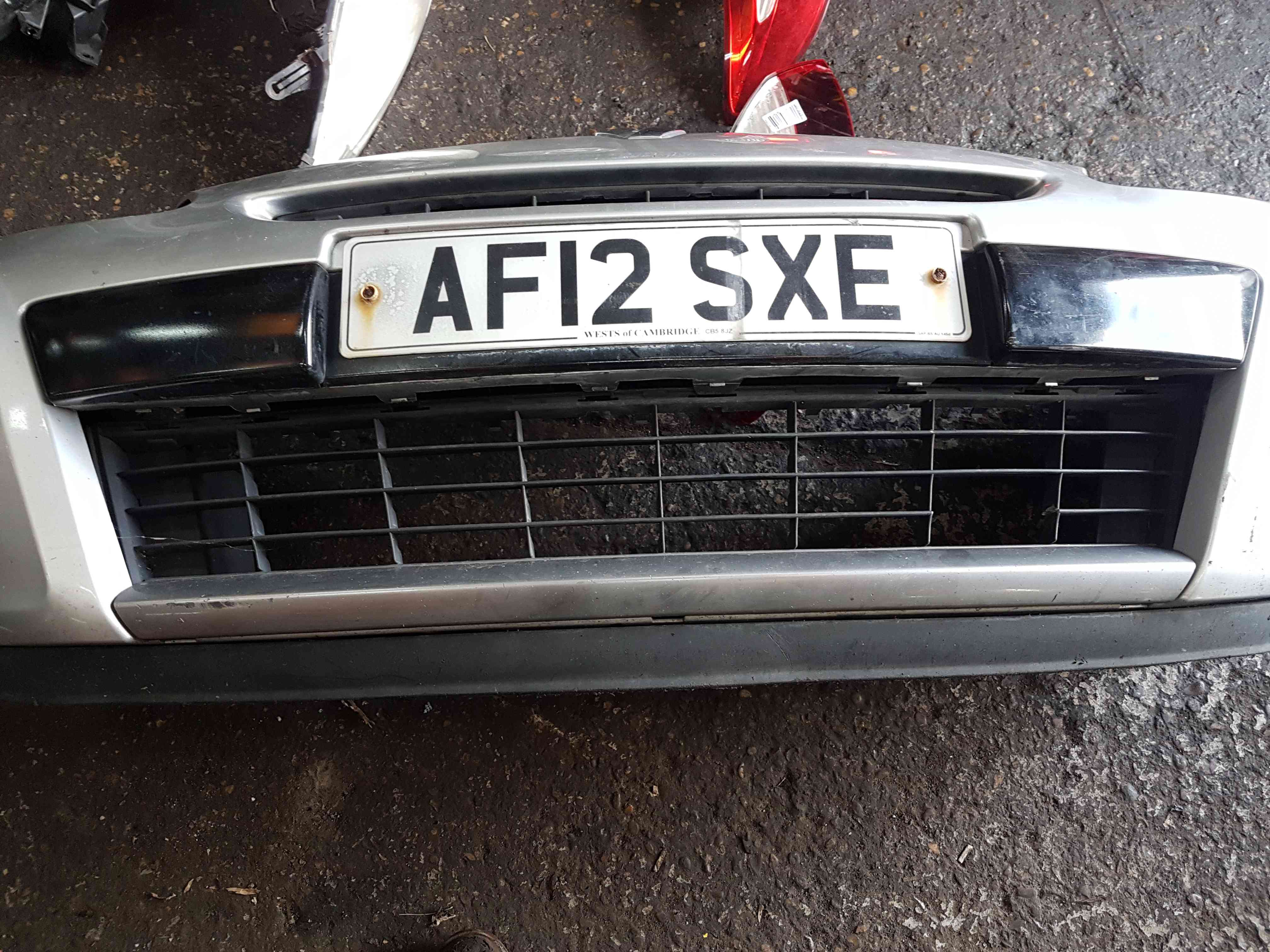 Thumb 6 Renault Clio MK3 2005-2009 Front Bumper Silver Ted69 195 Type