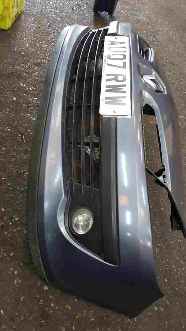Thumb 3 Renault Clio MK3 2005-2009 Front Bumper Blue Grey Tej47 185