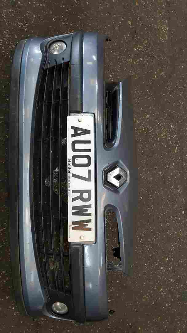 Thumb 6 Renault Clio MK3 2005-2009 Front Bumper Blue Grey Tej47 185
