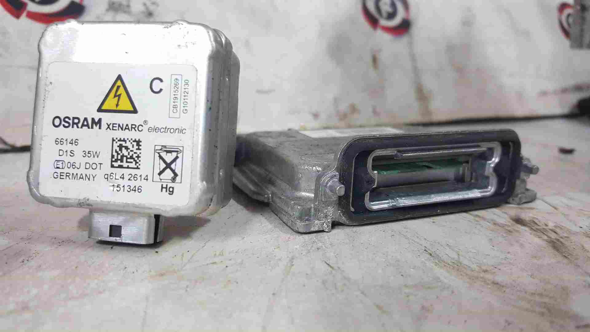 Renault Clio MK3 2005-2009 Headlight Xenon Ballast Control Unit 89034934 + Bulb