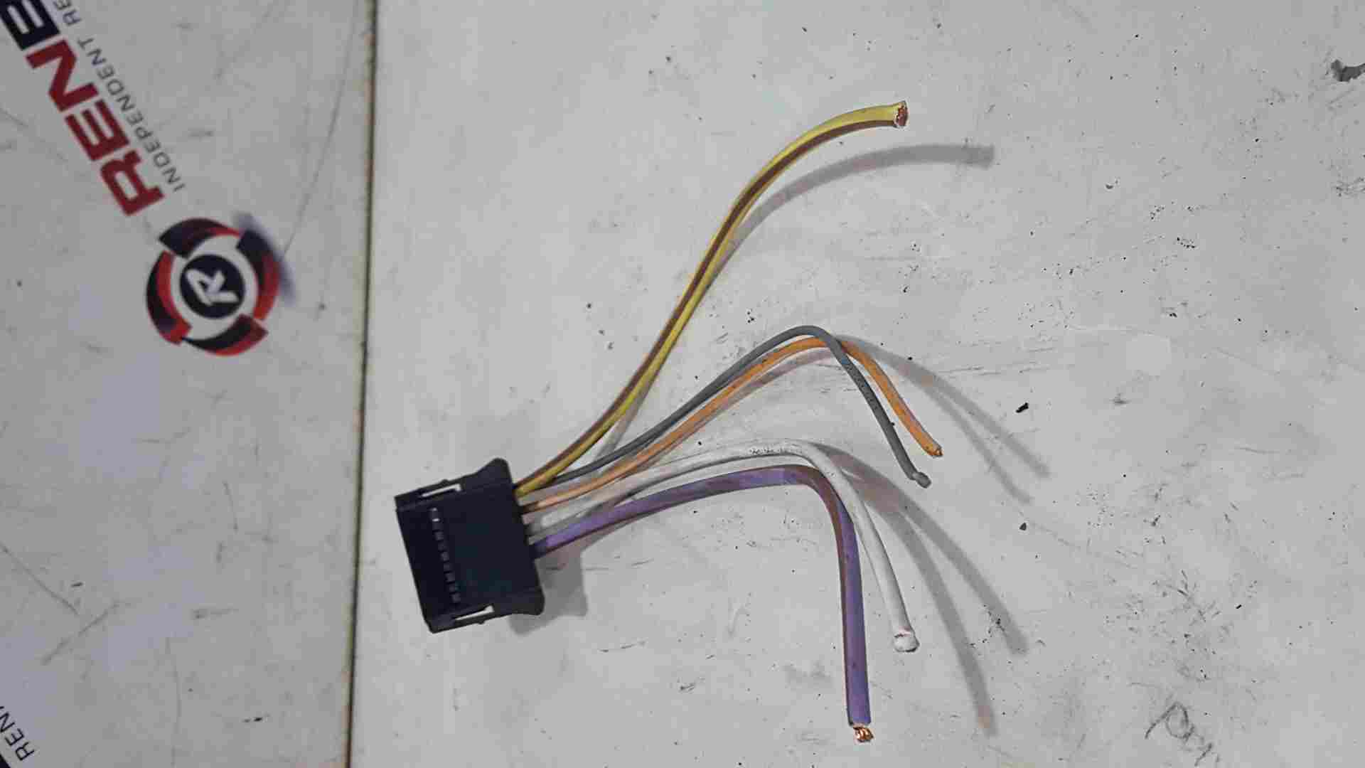 Thumb 2 Renault Clio MK3 2005-2009 Heater Resistor Plug Connector Loom Repair 5 Wire 