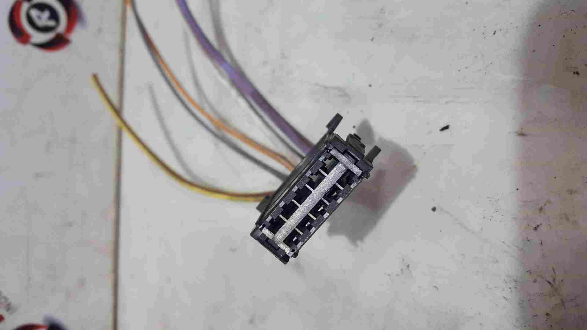 Thumb 3 Renault Clio MK3 2005-2009 Heater Resistor Plug Connector Loom Repair 5 Wire 
