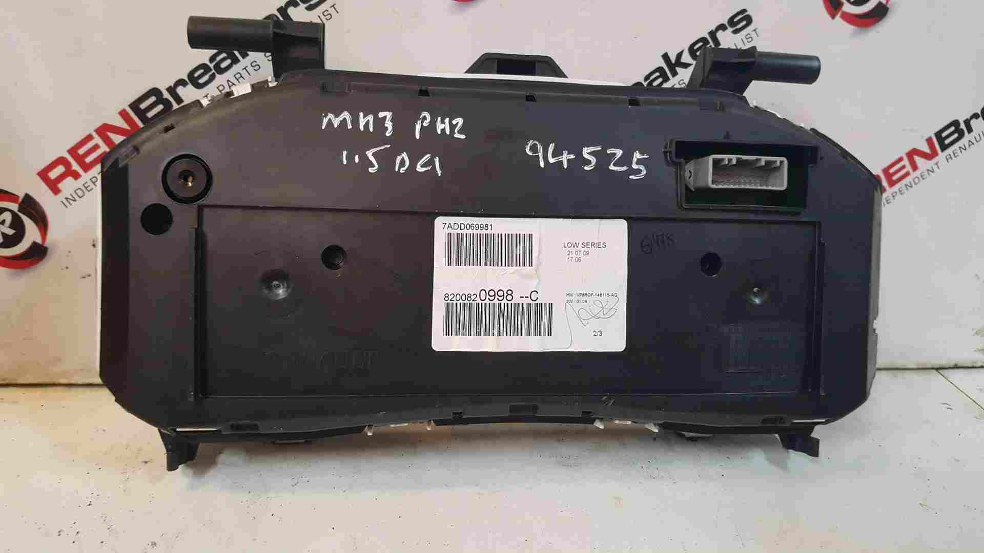 Thumb 3 Renault Clio MK3 2005-2009 Instrument Panel Clocks Gauges Speedo 8200820998