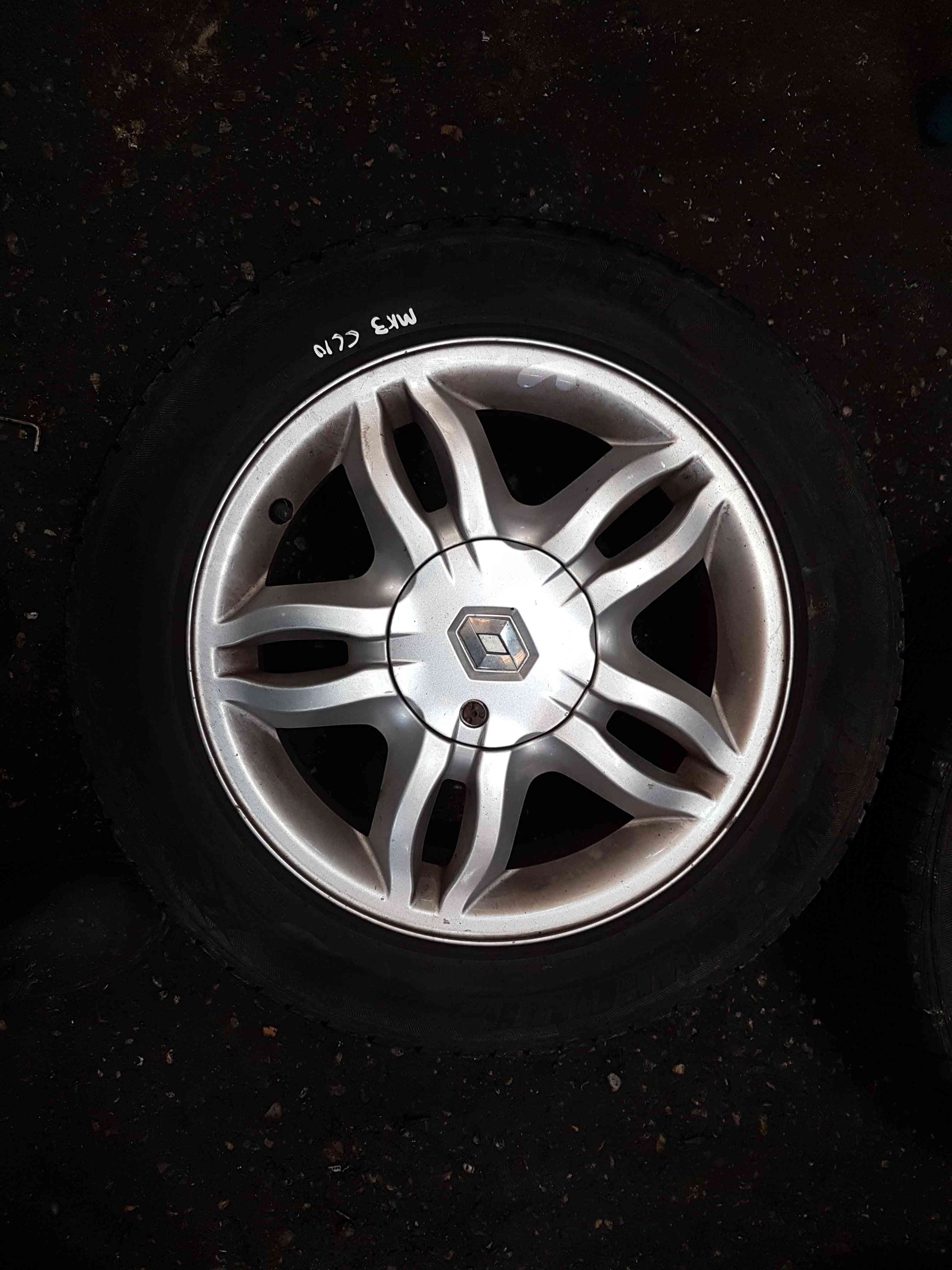 Thumb 3 Renault Clio MK3 2005-2009 Mahonia Alloy Wheel 15 Inch X 1 4/5 185 60 15 