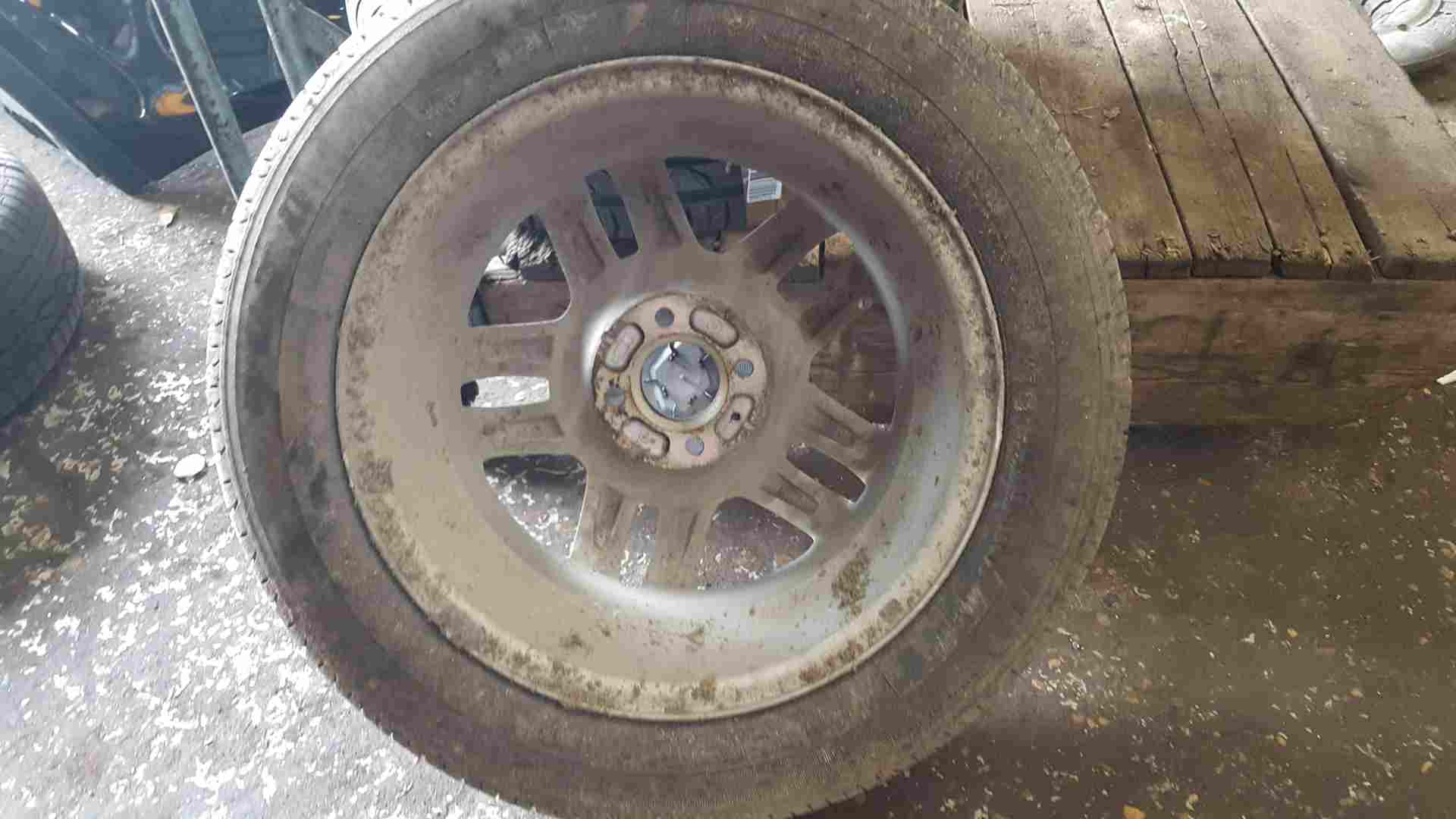 Thumb 3 Renault Clio MK3 2005-2009 Mahonia Alloy Wheel 15Inch X1 2/5