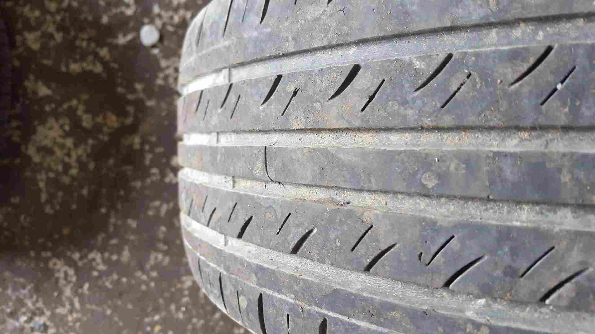 Thumb 4 Renault Clio MK3 2005-2009 Mahonia Alloy Wheel 15Inch X1 2/5