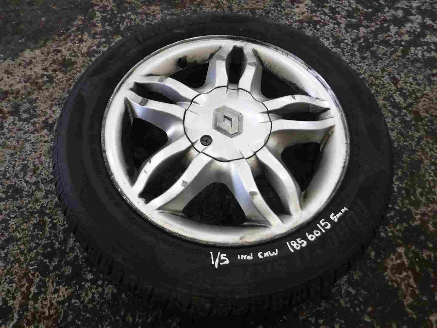 Renault Clio MK3 2005-2009 Mahonia Alloy Wheel With Tyre 185 60 15 5mm Tread